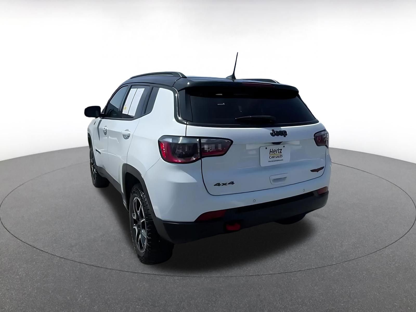 Thumbnail: 2025 Jeep Compass - 11