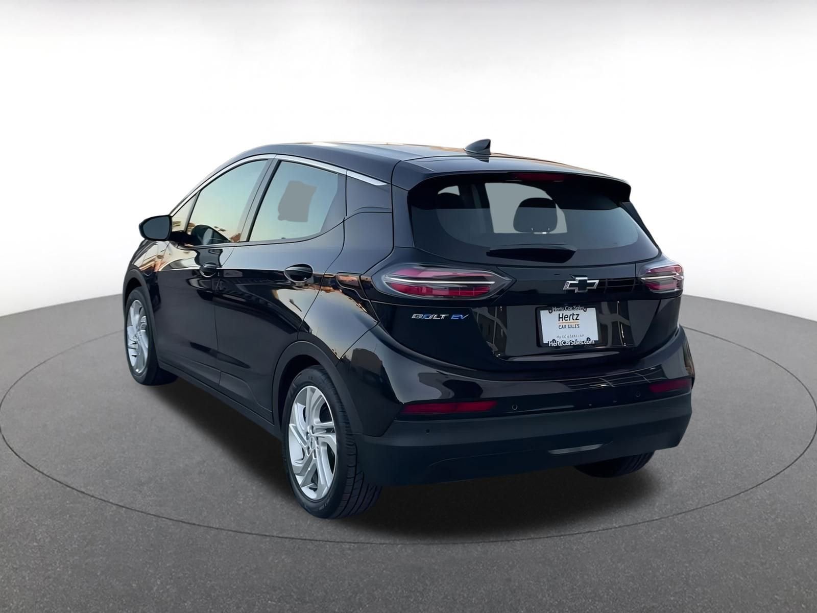 Thumbnail: 2023 Chevrolet Bolt EV - 11