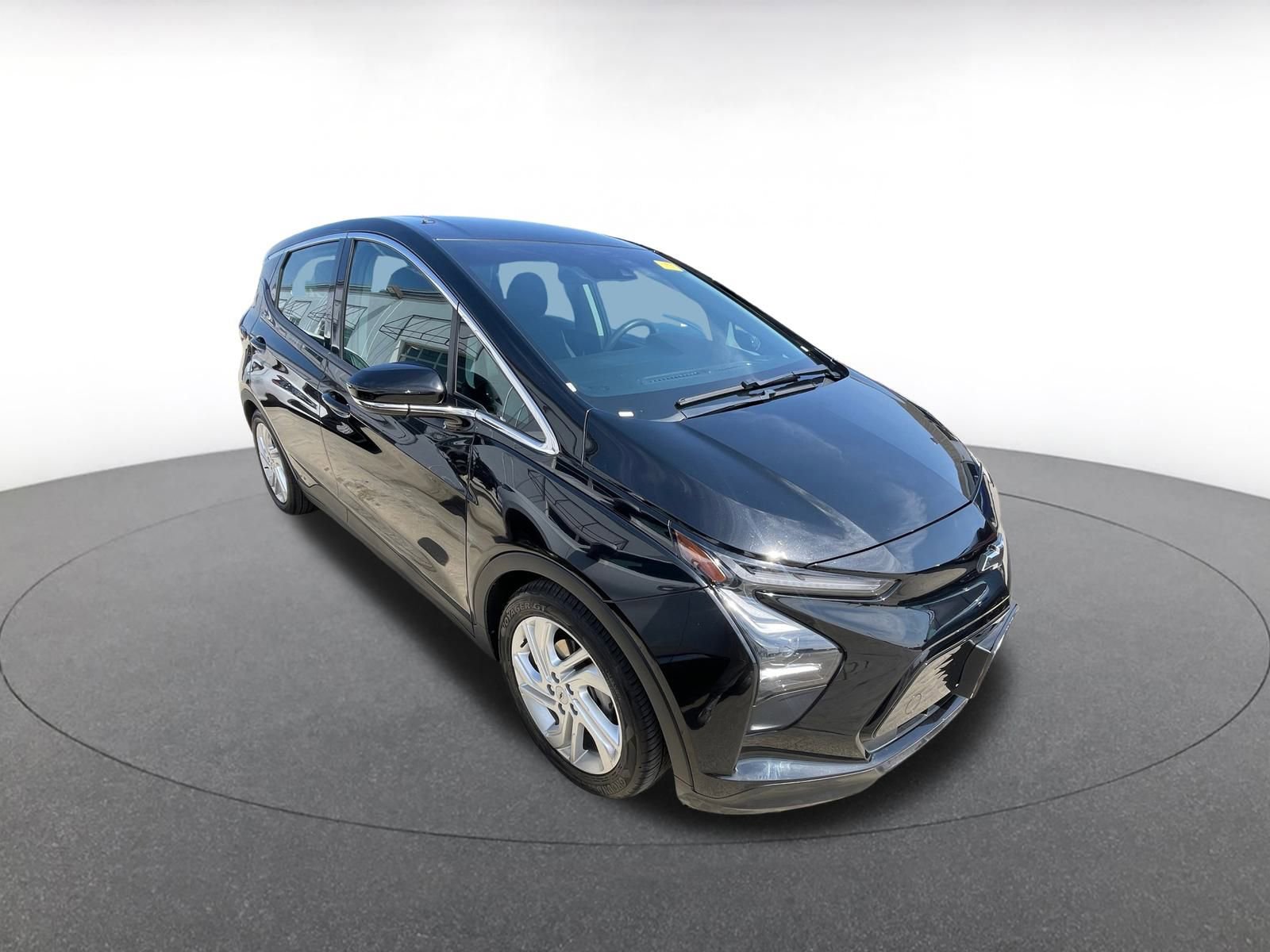 Thumbnail: 2023 Chevrolet Bolt EV - 1