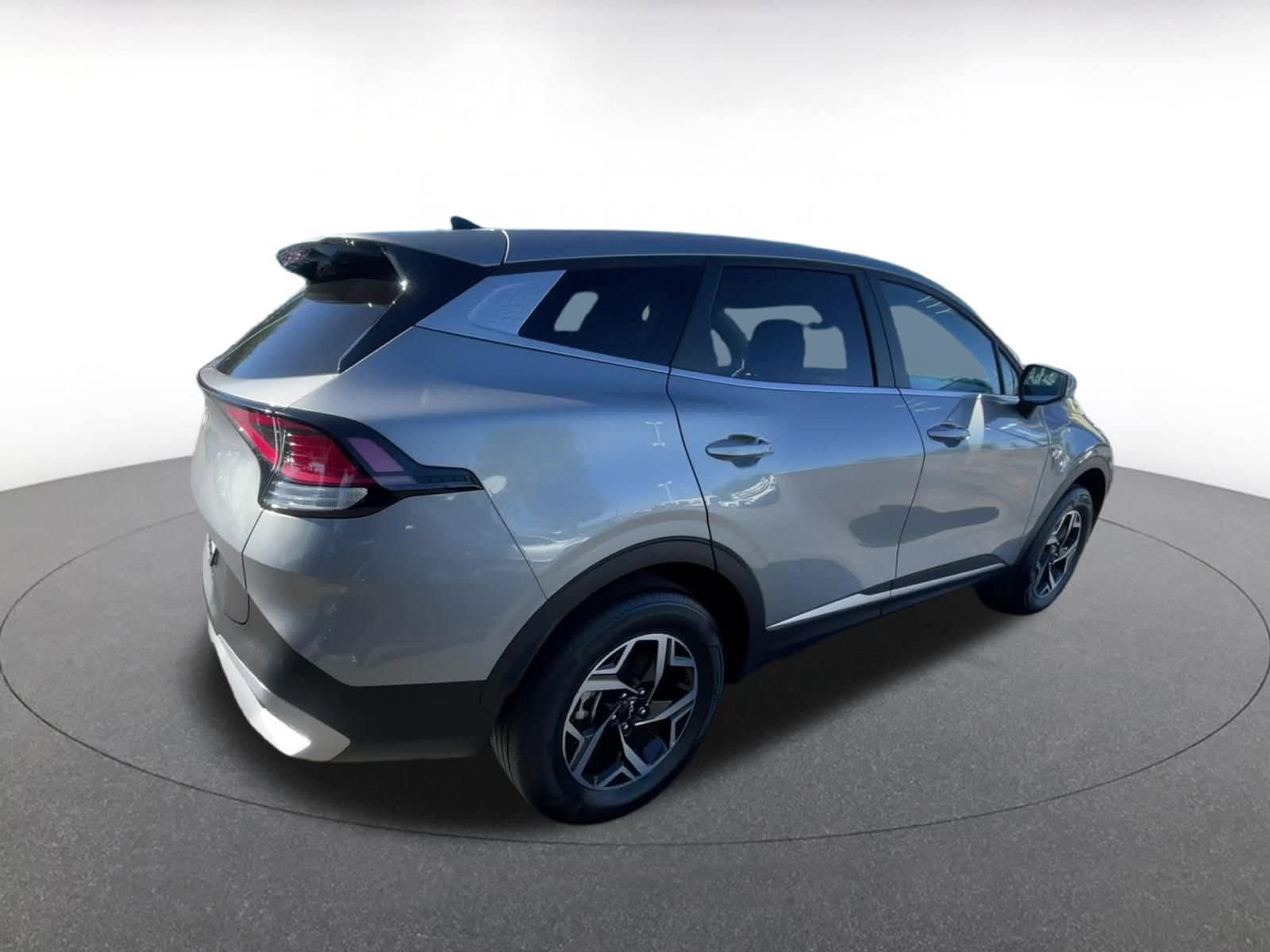 Thumbnail: 2024 Kia Sportage - 15