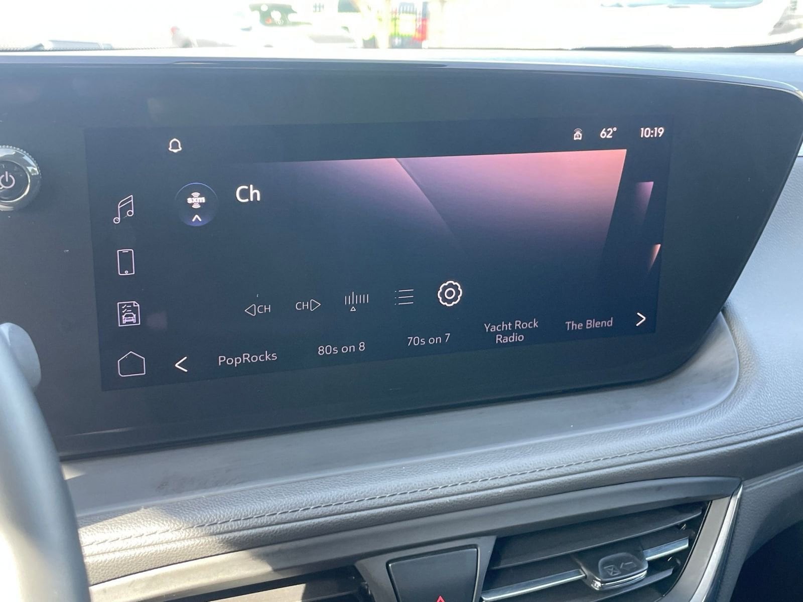 Thumbnail: 2025 Buick Encore GX - 21