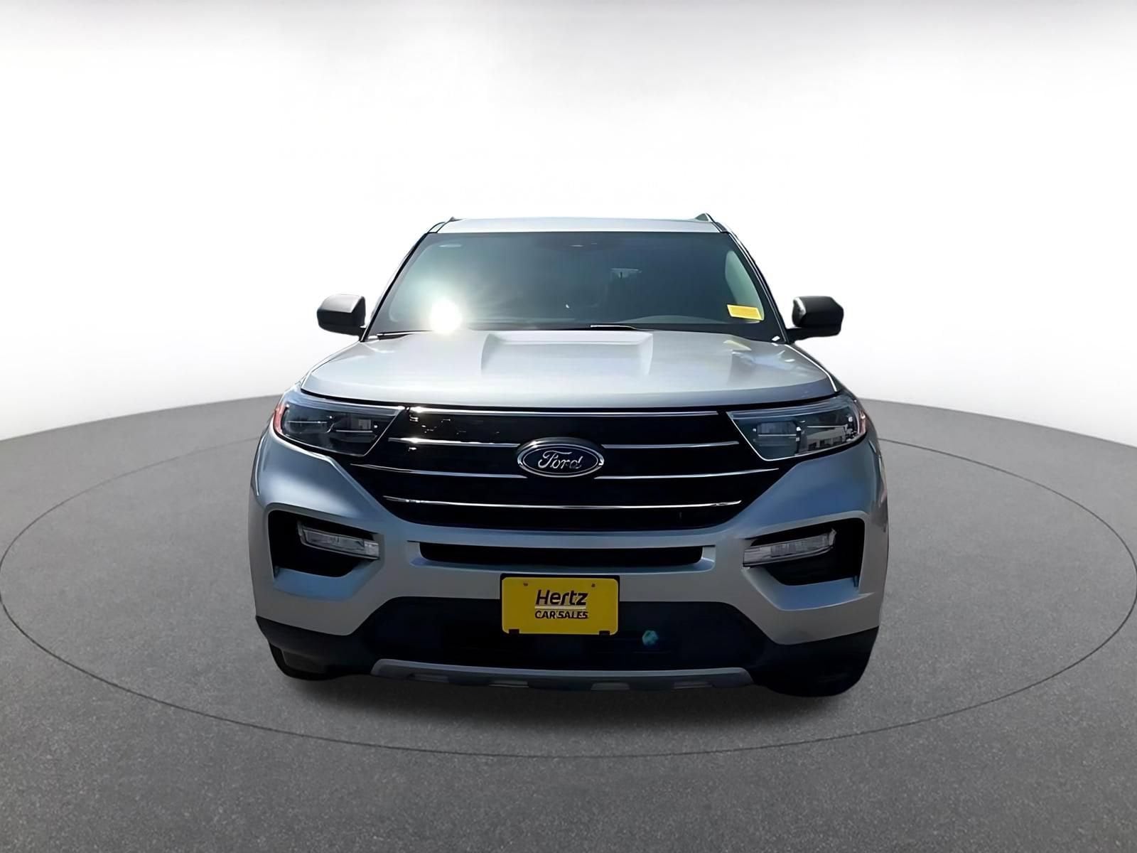 Thumbnail: 2024 Ford Explorer - 3