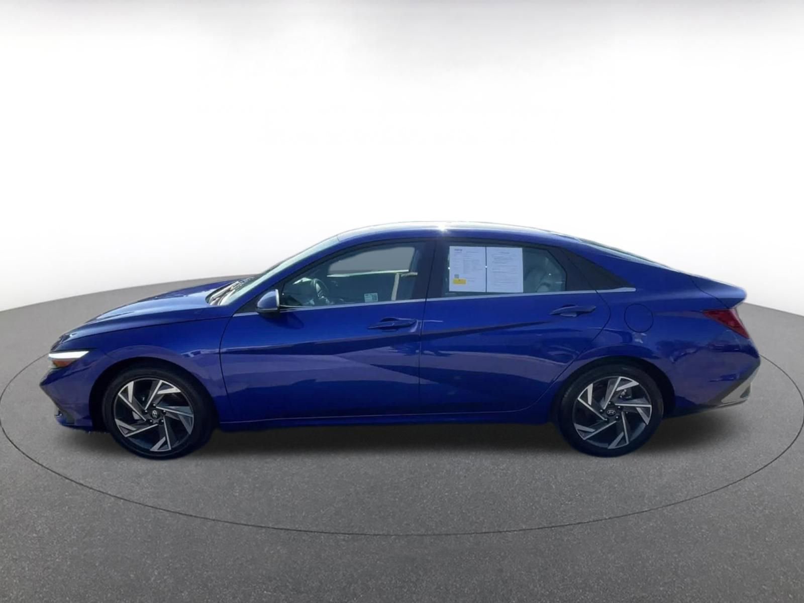 Thumbnail: 2025 Hyundai Elantra - 9