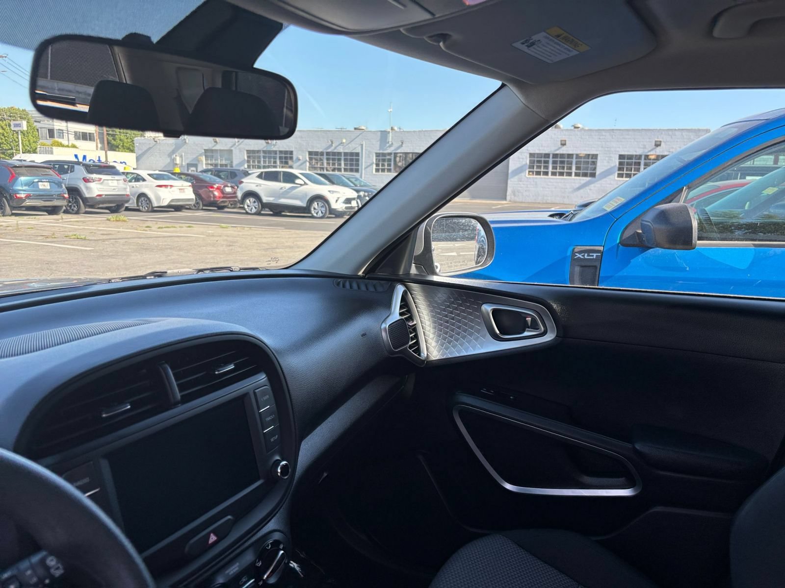 Thumbnail: 2025 Kia Soul - 35