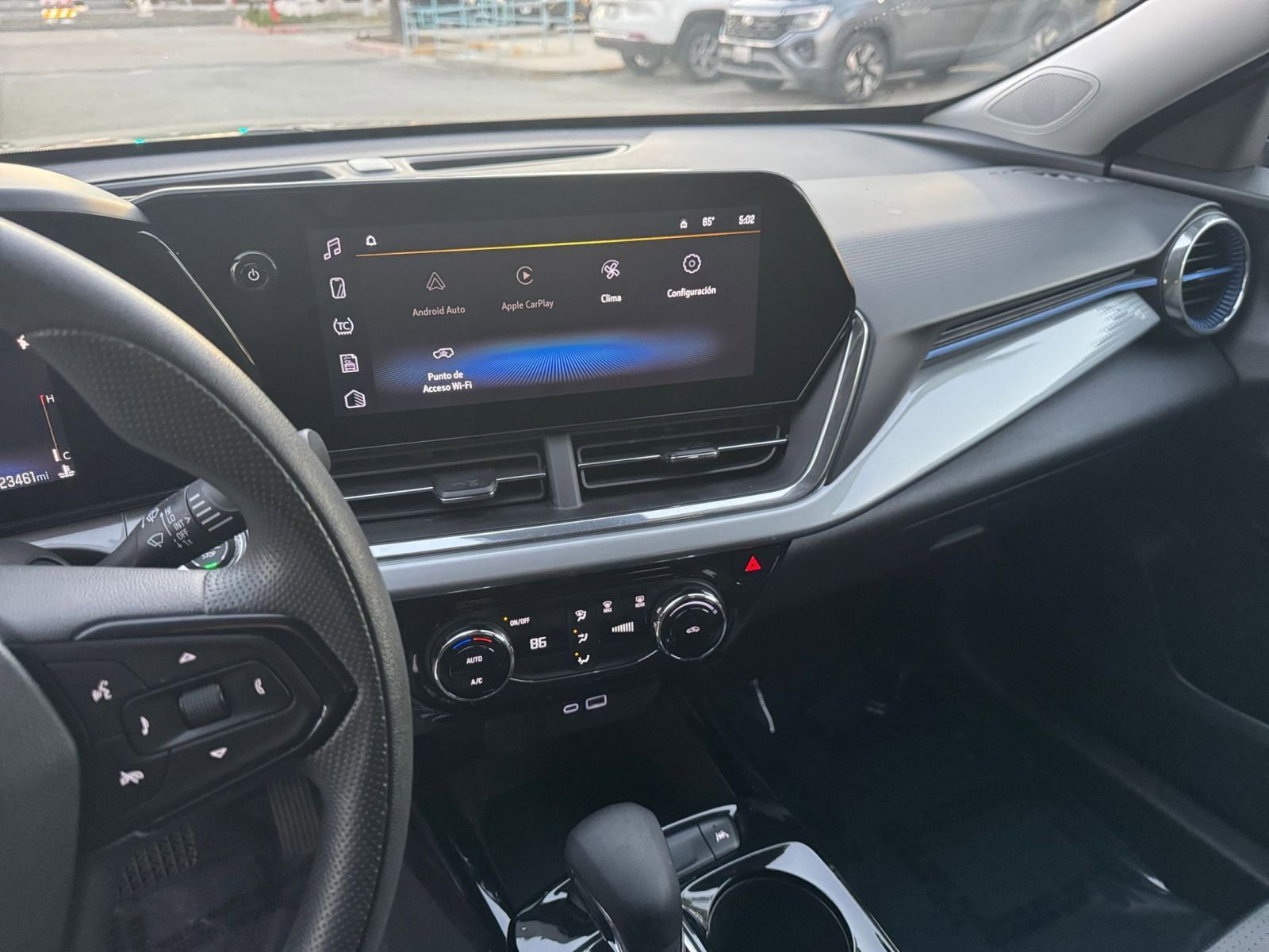 Thumbnail: 2025 Chevrolet Trax - 20