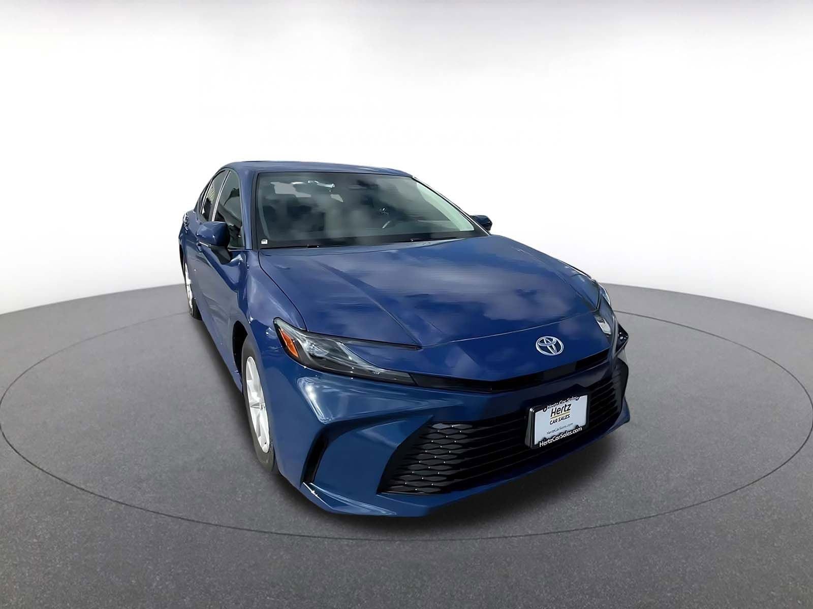 Thumbnail: 2025 Toyota Camry - 3