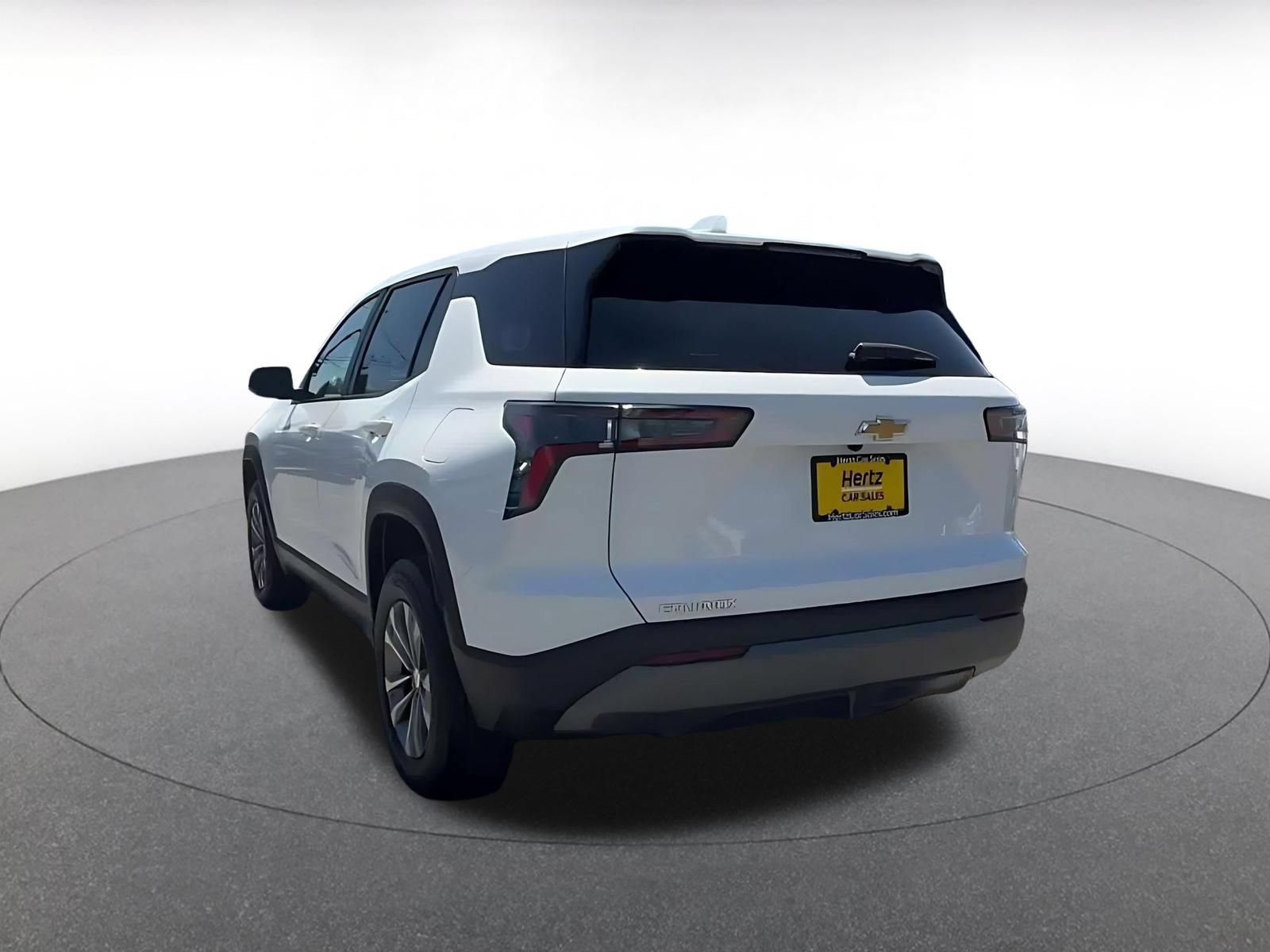 Thumbnail: 2025 Chevrolet Equinox - 10