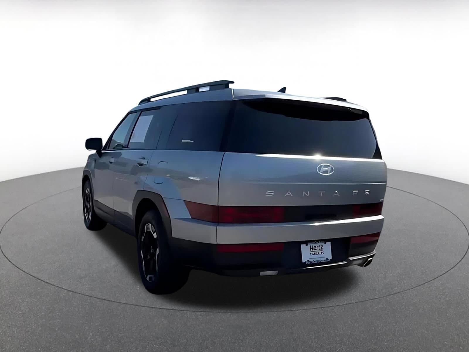 Thumbnail: 2025 Hyundai Santa Fe - 10