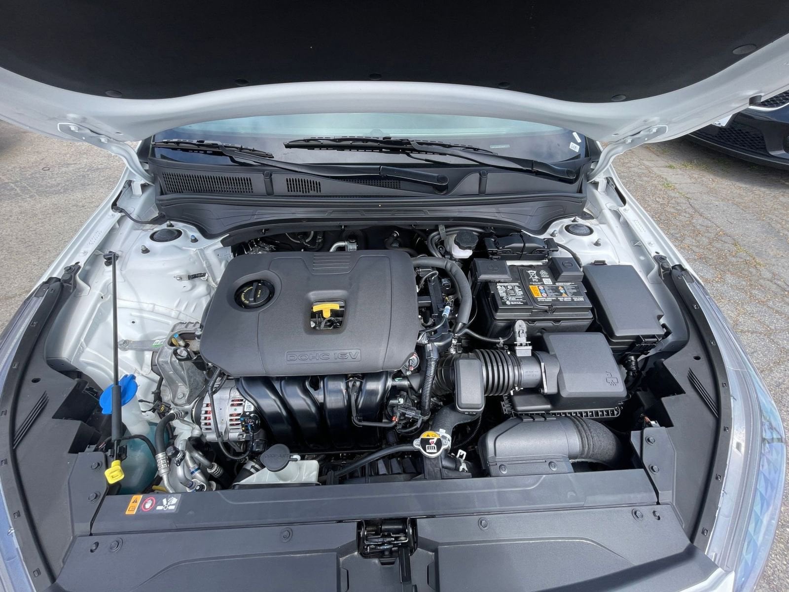 2024 Kia Forte LXS 32