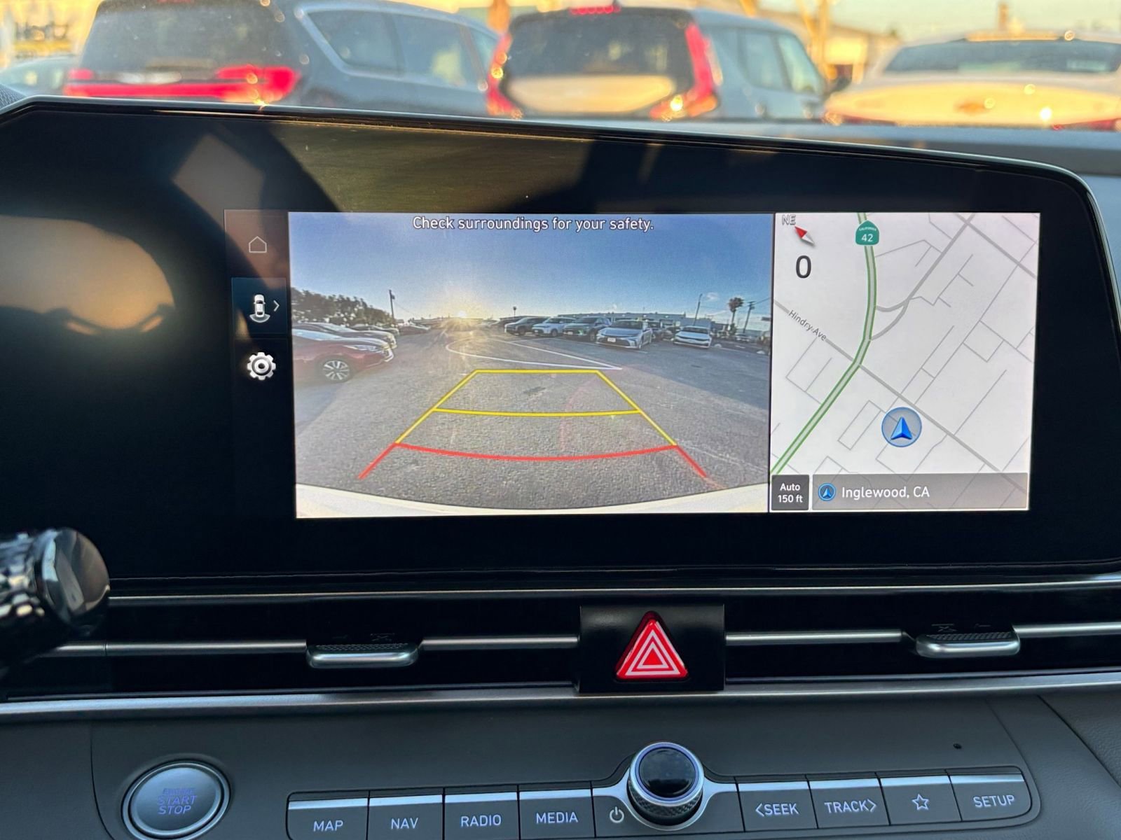 Thumbnail: 2025 Hyundai Elantra - 25