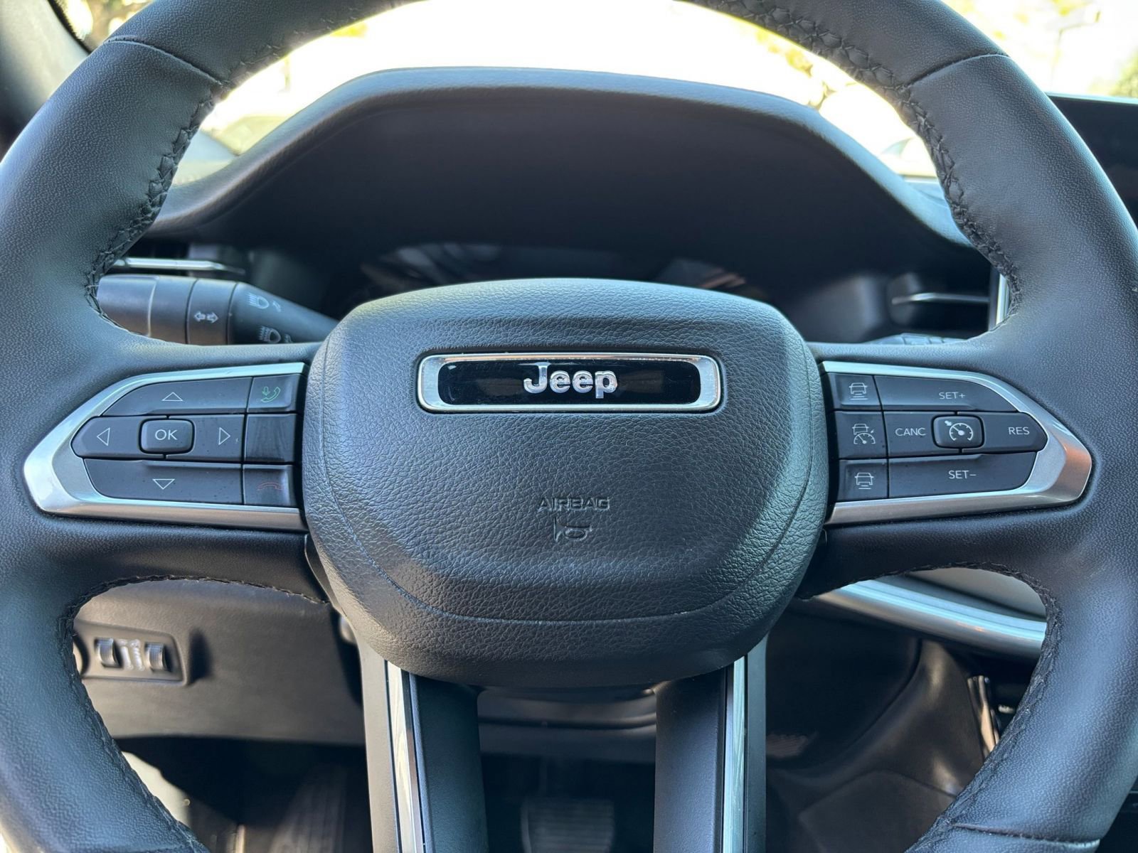 Thumbnail: 2025 Jeep Compass - 28