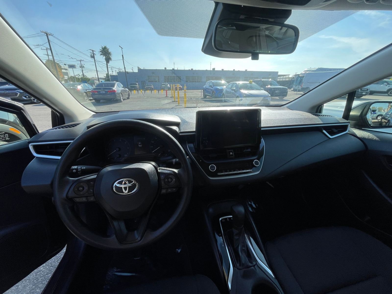 Thumbnail: 2025 Toyota Corolla - 33