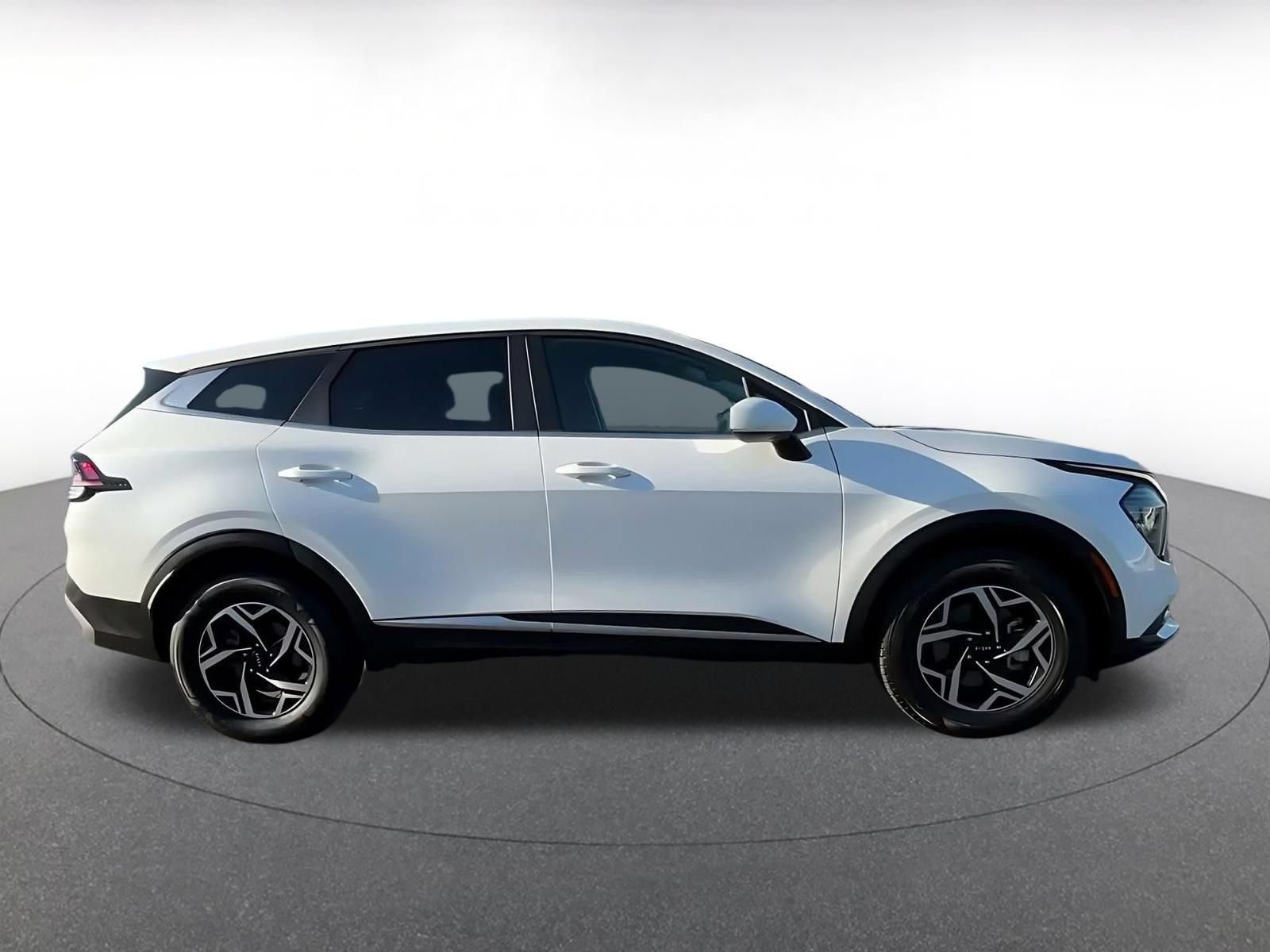 Thumbnail: 2025 Kia Sportage - 15