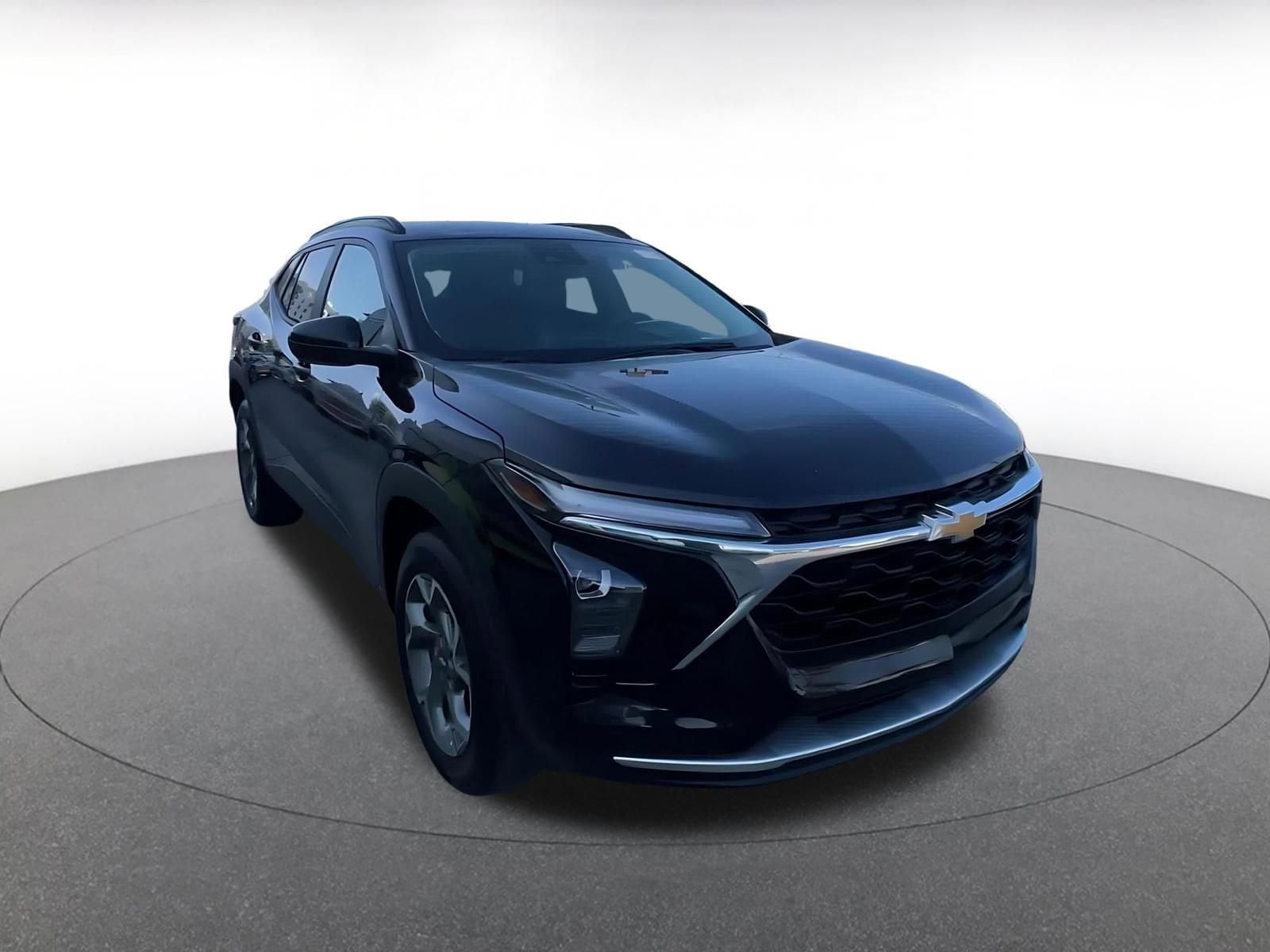 Thumbnail: 2025 Chevrolet Trax - 2