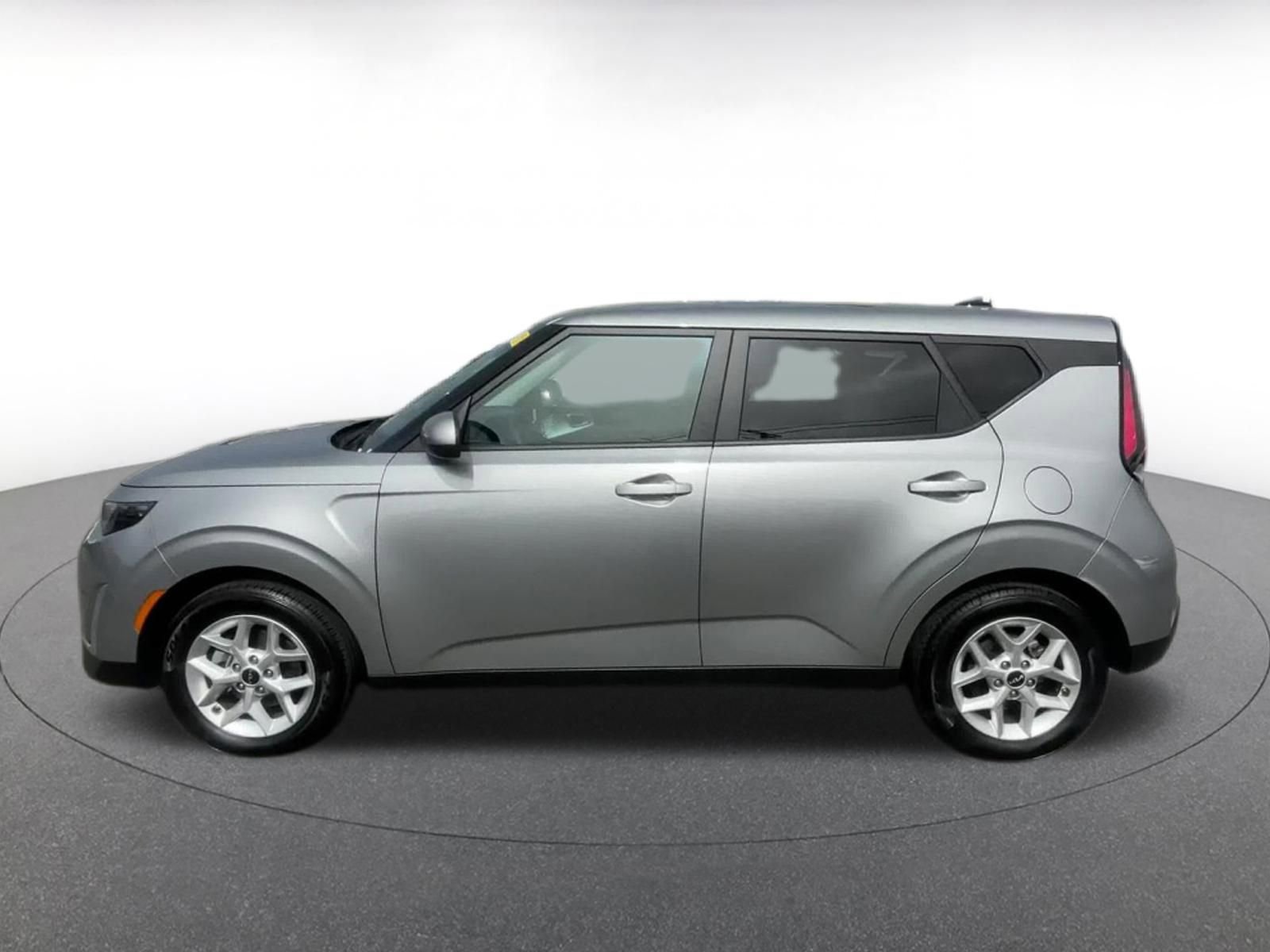 Thumbnail: 2025 Kia Soul - 9