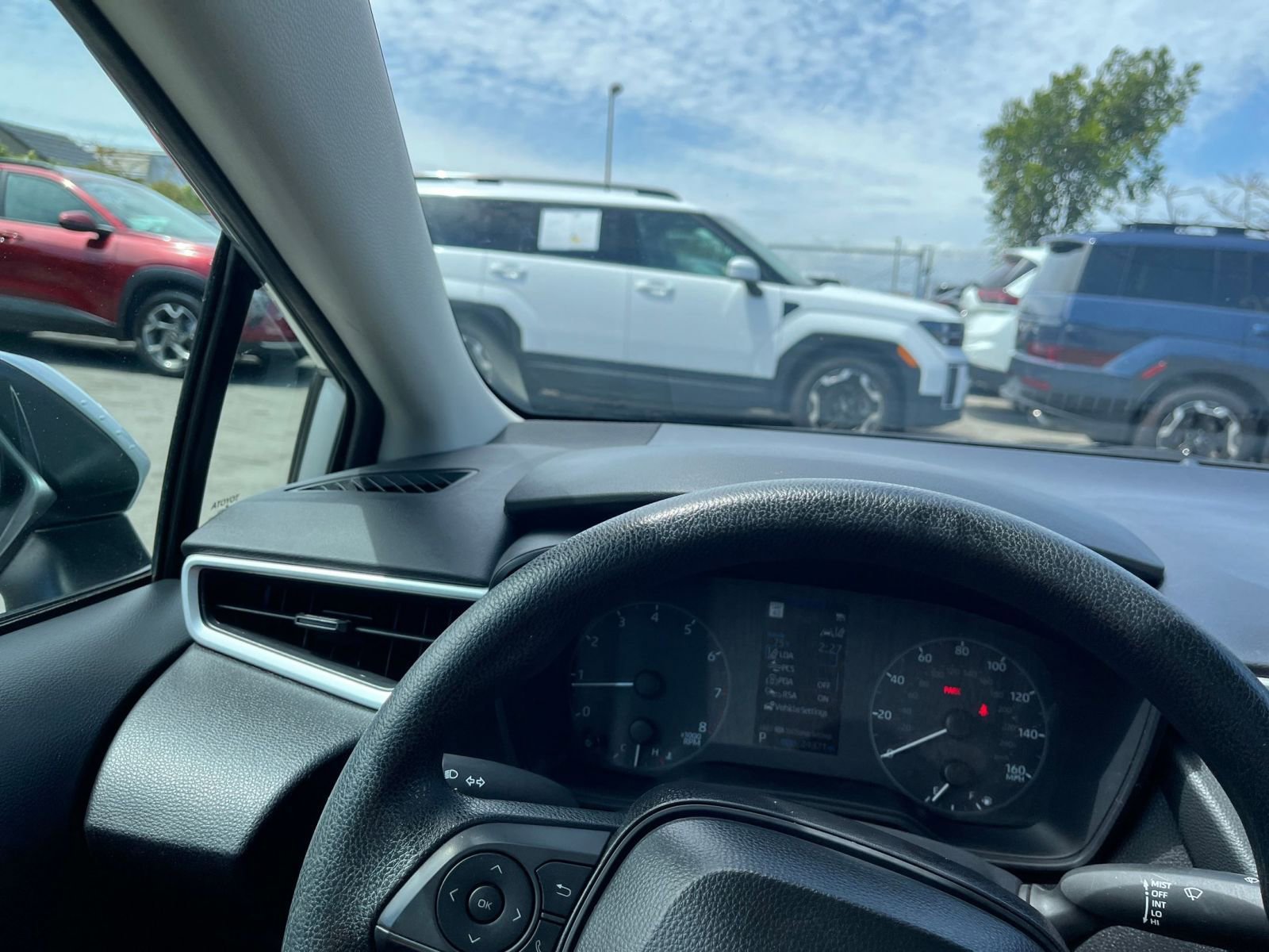 Thumbnail: 2025 Toyota Corolla - 34