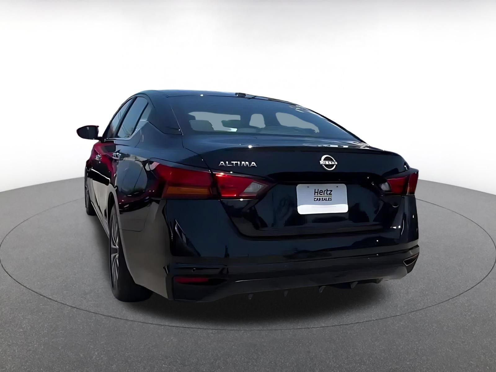 Thumbnail: 2025 Nissan Altima - 11