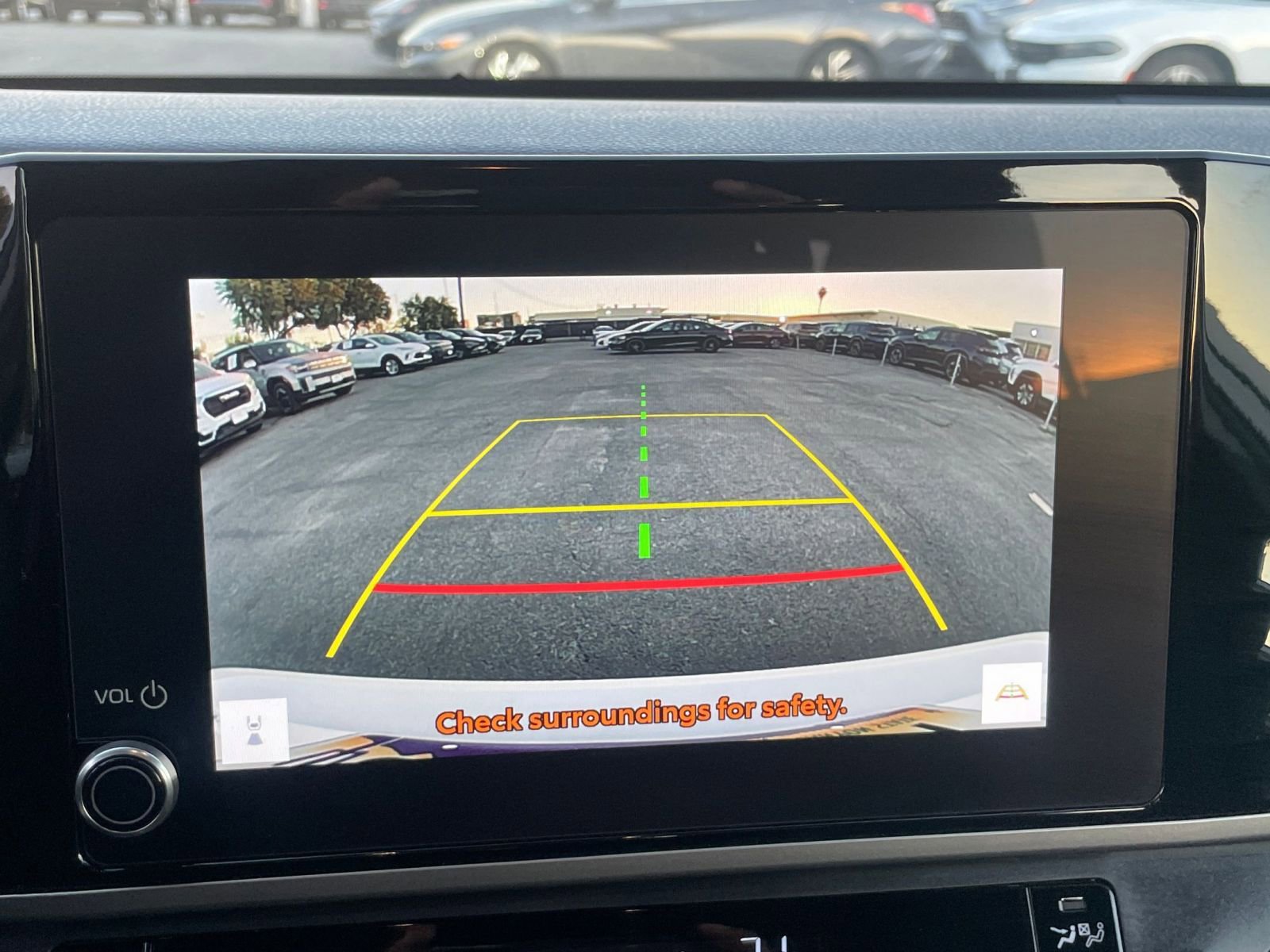 Thumbnail: 2025 Toyota Camry - 17