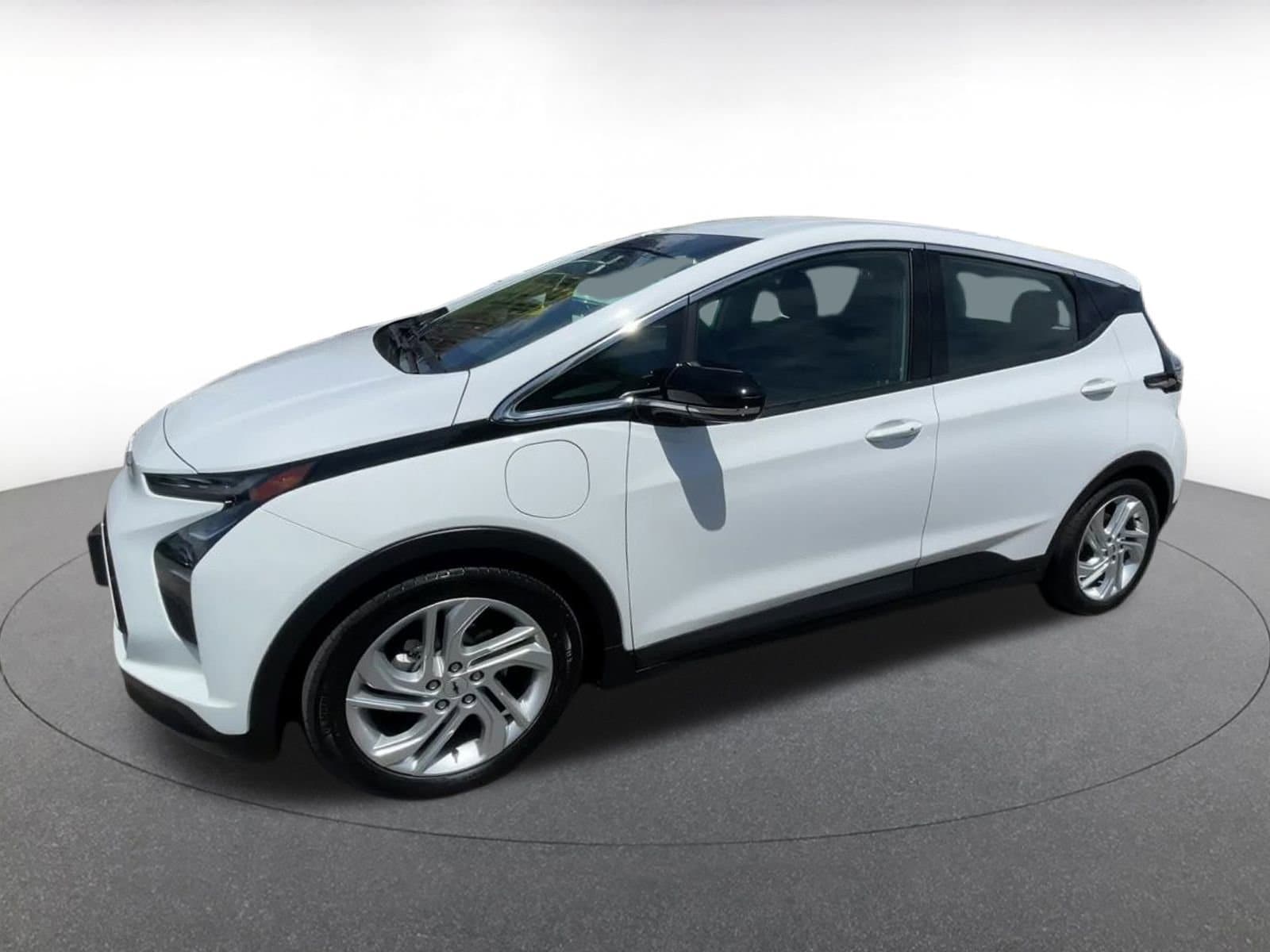Thumbnail: 2023 Chevrolet Bolt EV - 8