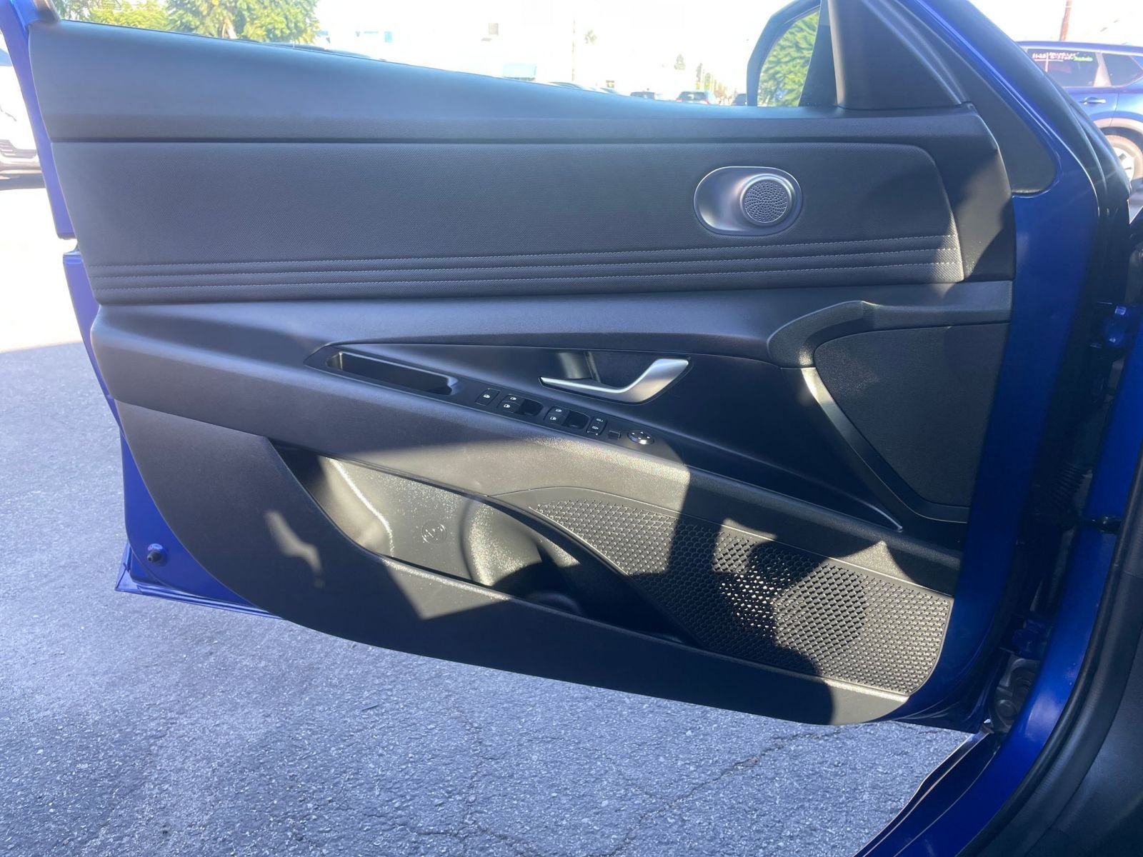 Thumbnail: 2025 Hyundai Elantra - 20