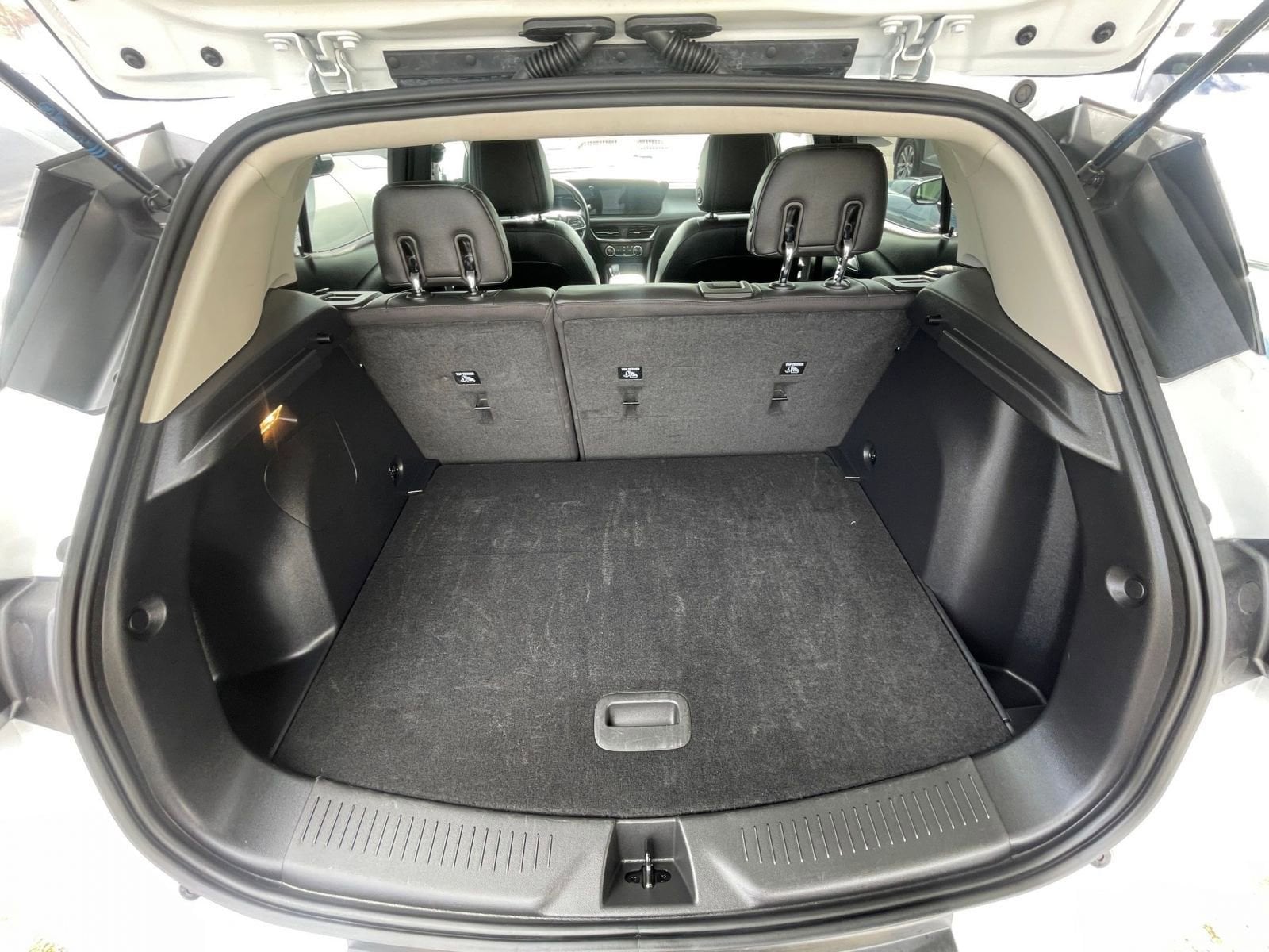 Thumbnail: 2025 Buick Encore GX - 31