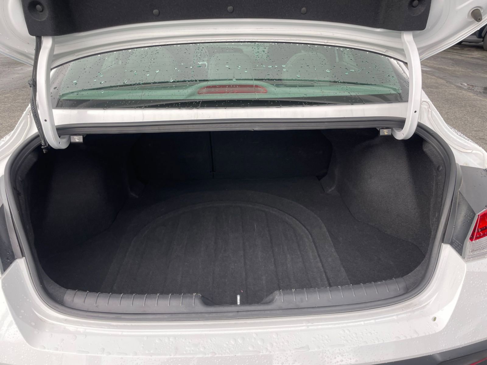 Thumbnail: 2025 Hyundai Elantra - 31