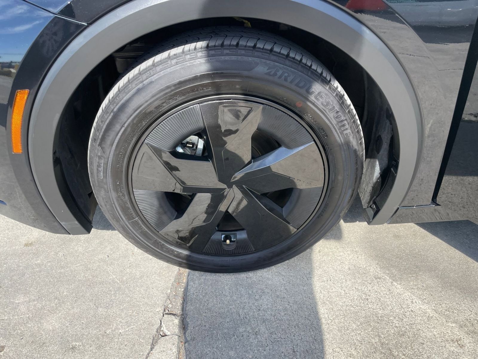 Thumbnail: 2025 Toyota Prius - 30