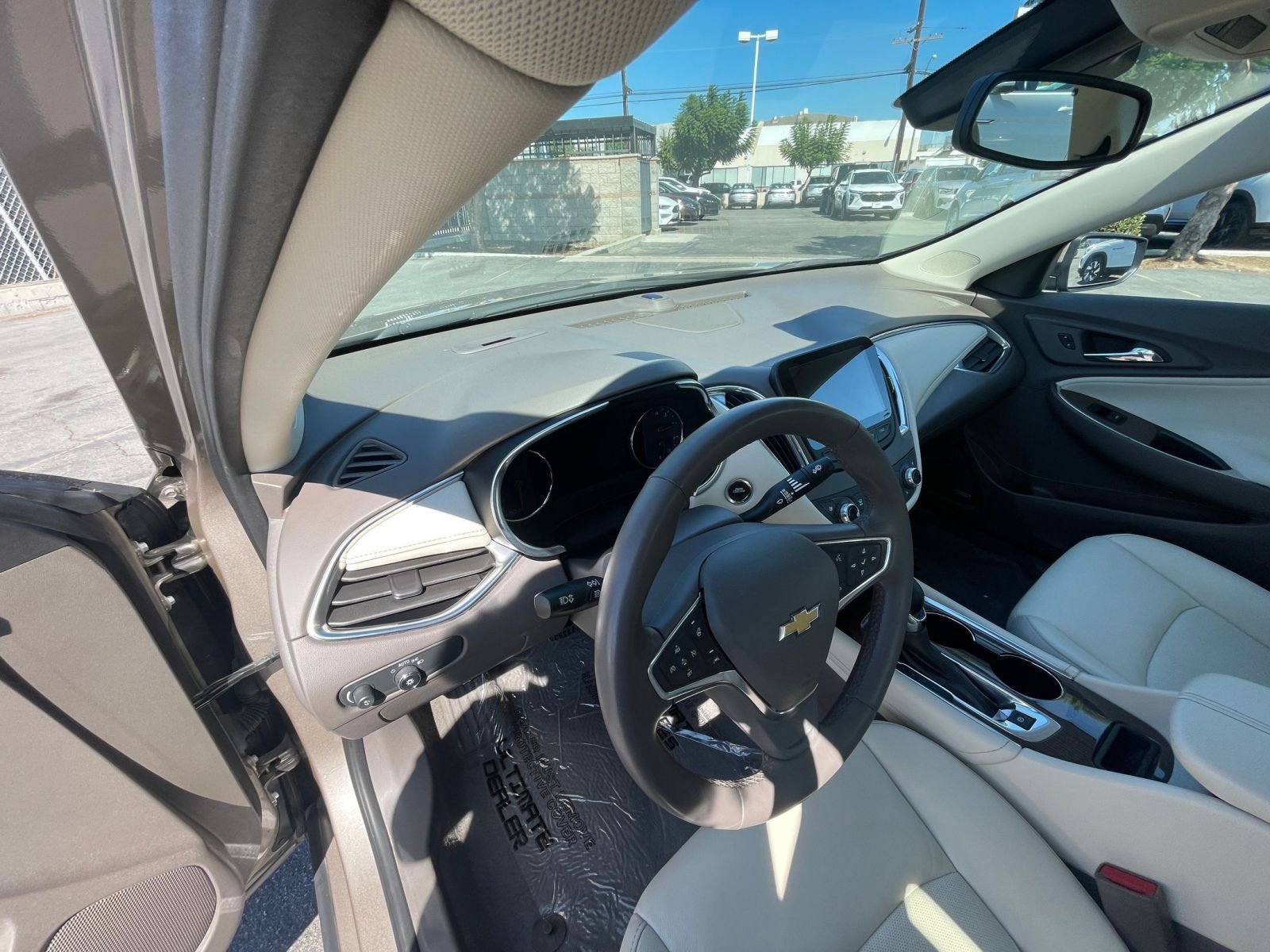 Thumbnail: 2024 Chevrolet Malibu - 34
