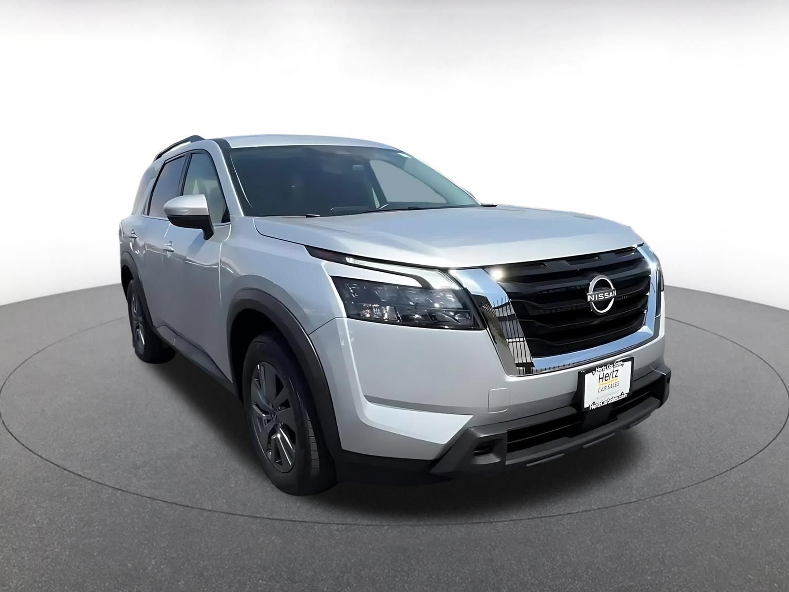 Thumbnail: 2025 Nissan Pathfinder - 3
