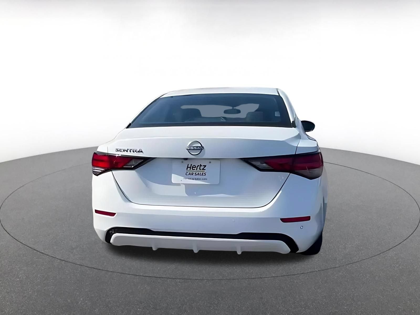Thumbnail: 2025 Nissan Sentra - 11