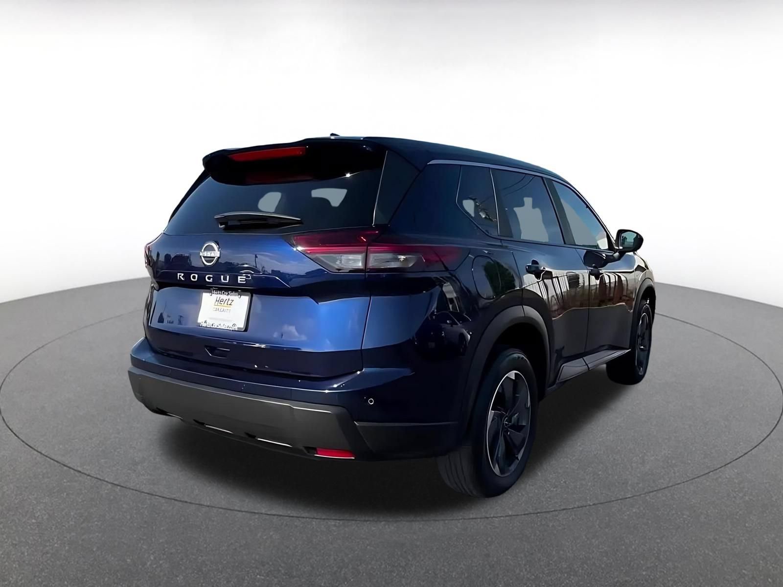 Thumbnail: 2025 Nissan Rogue - 15
