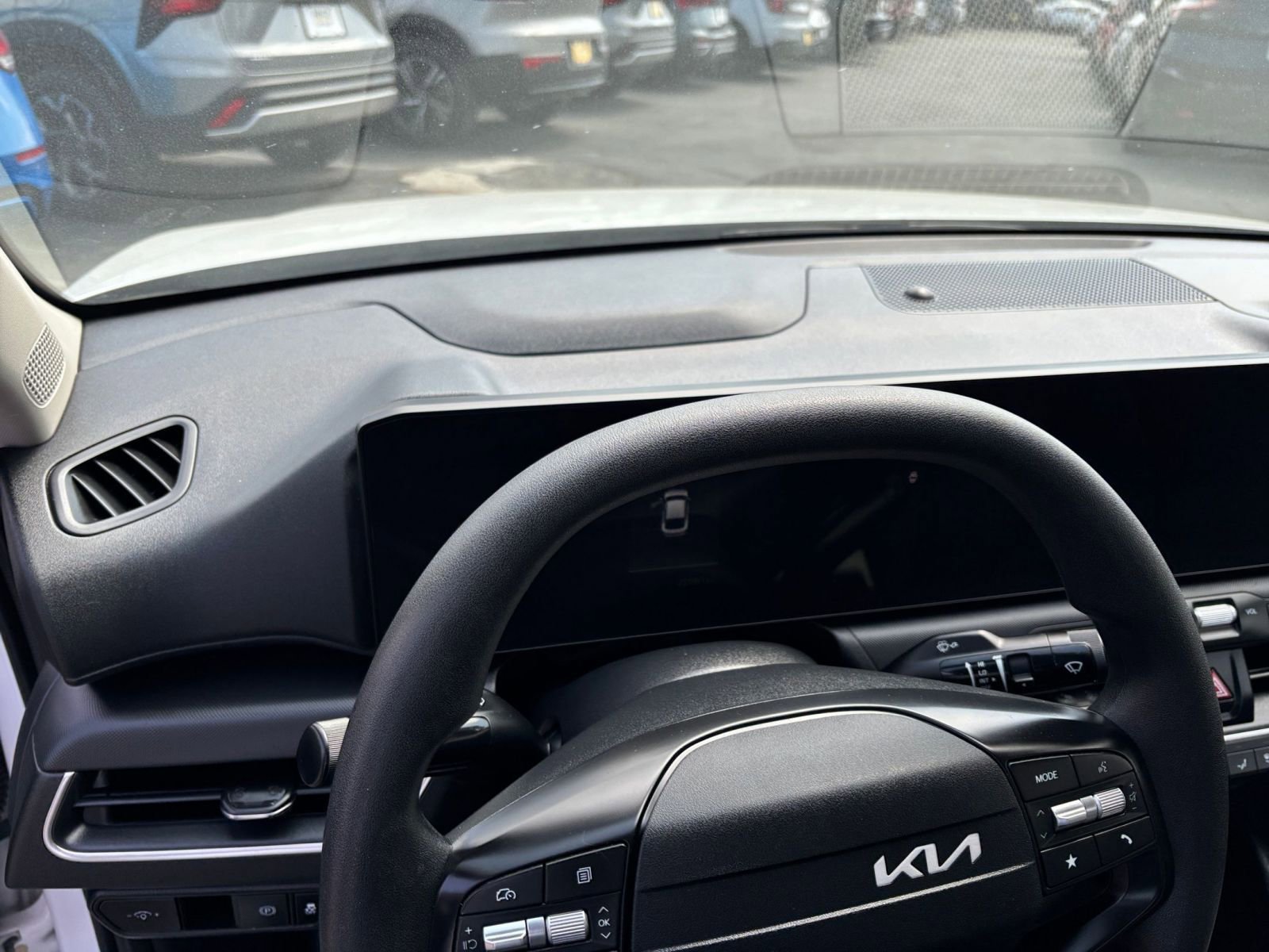 Thumbnail: 2025 Kia K4 - 34