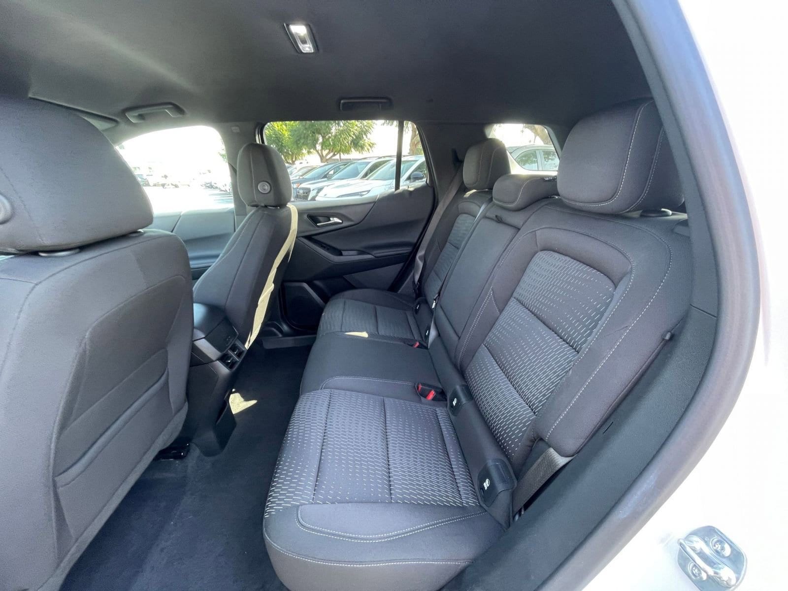 Thumbnail: 2025 Chevrolet Equinox - 25