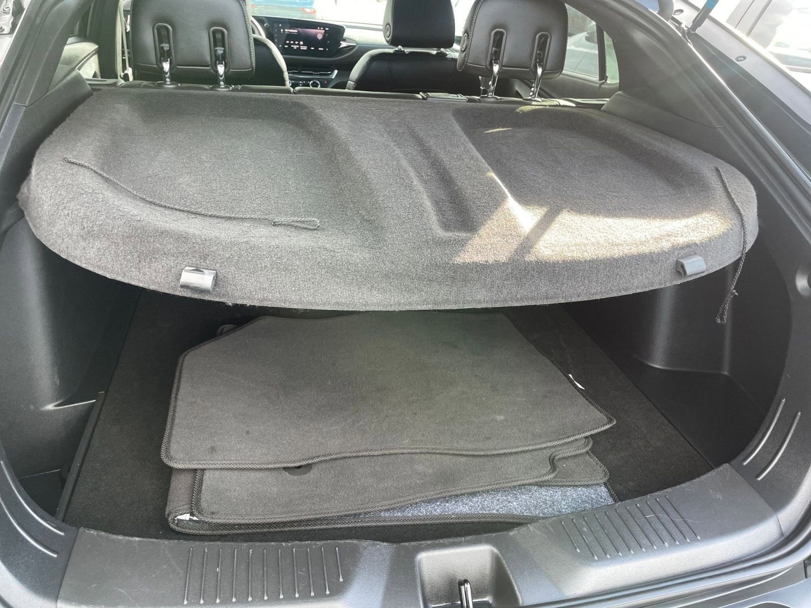 Thumbnail: 2025 Buick Envista - 31