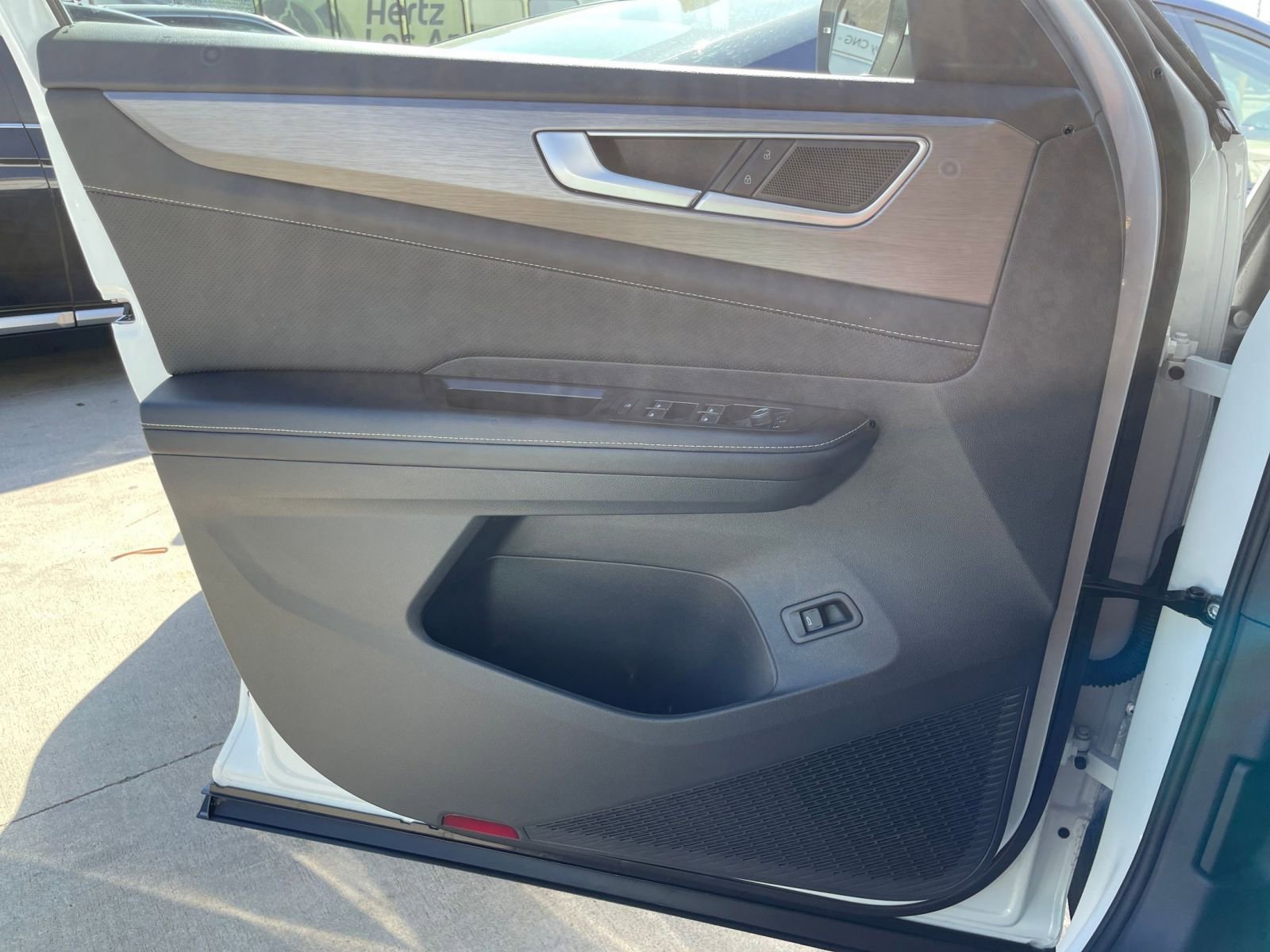 Thumbnail: 2025 Volkswagen Atlas - 20