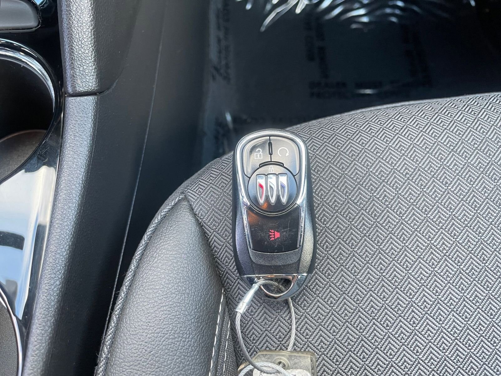 Thumbnail: 2025 Buick Encore GX - 21