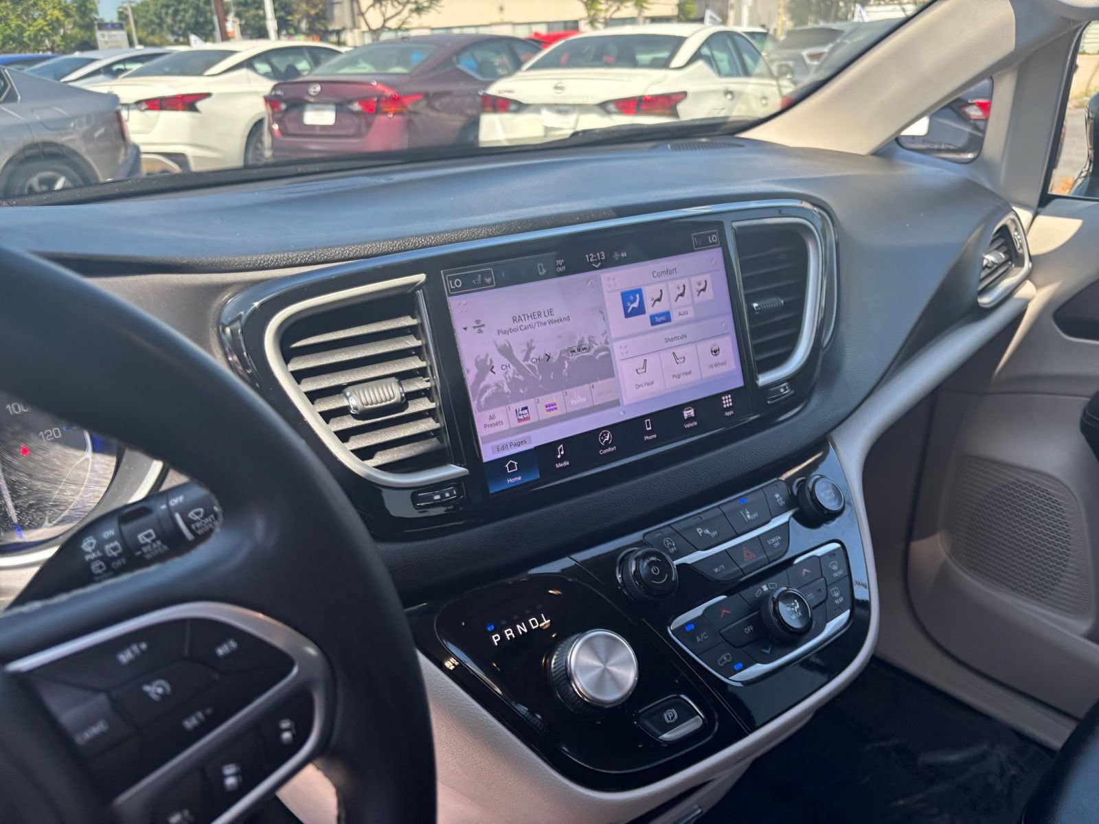Thumbnail: 2024 Chrysler Pacifica - 19