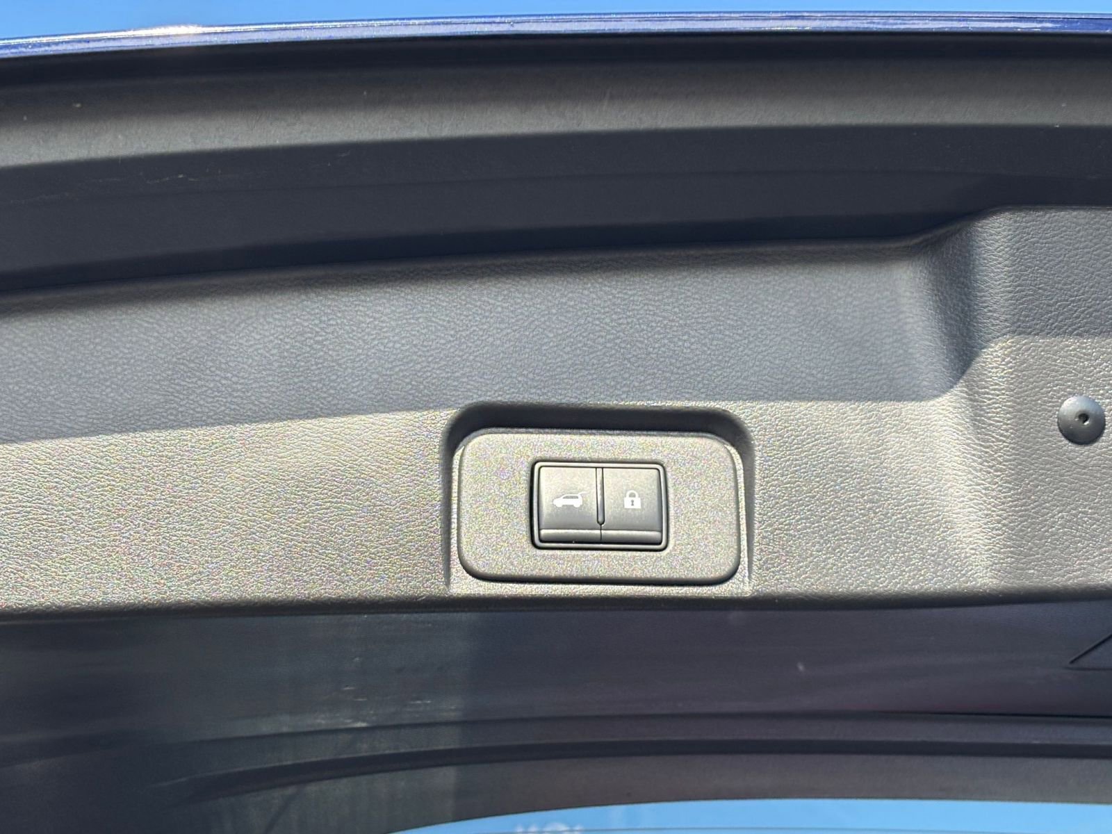 Thumbnail: 2025 Nissan Rogue - 23
