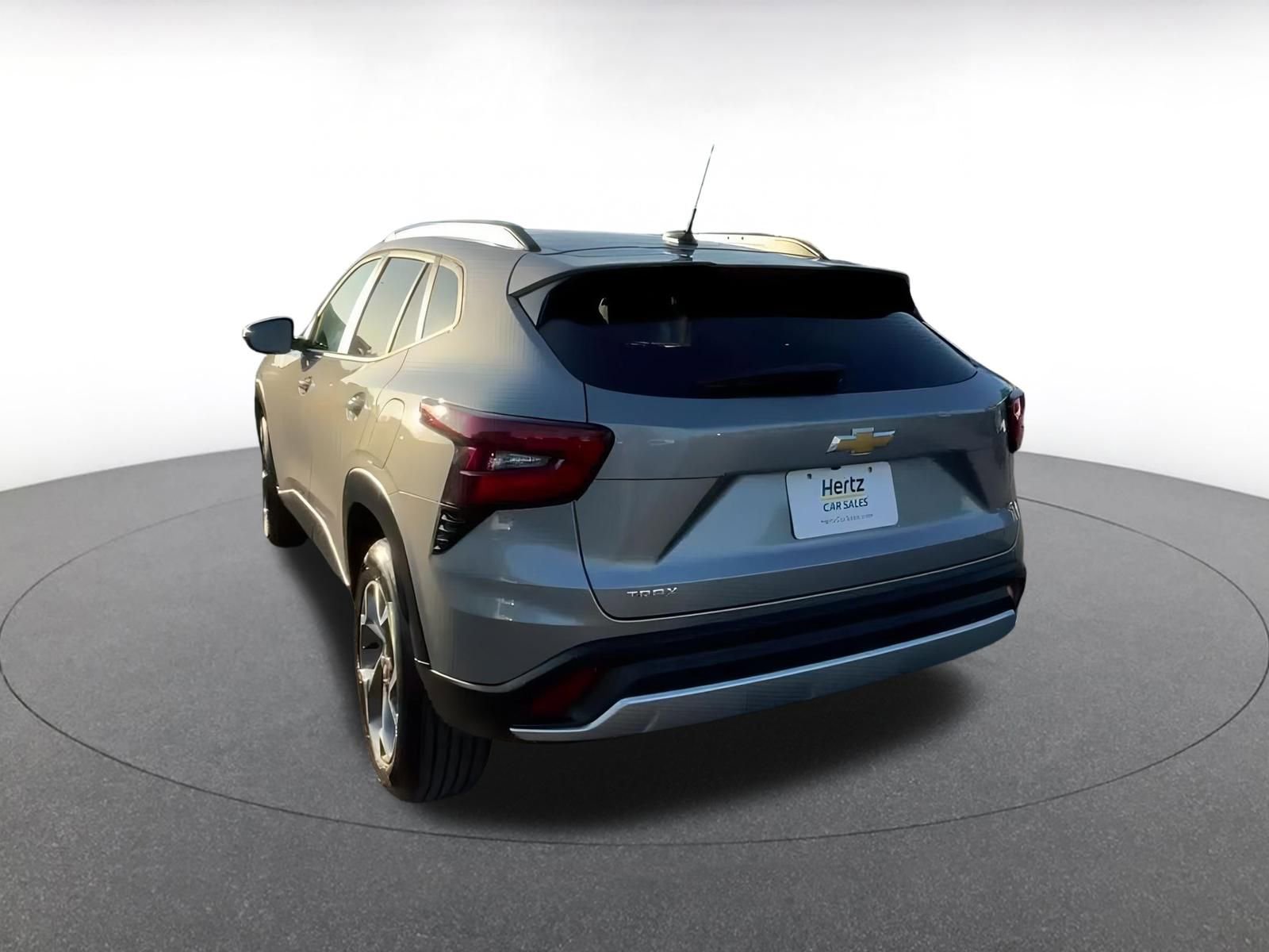 Thumbnail: 2025 Chevrolet Trax - 15