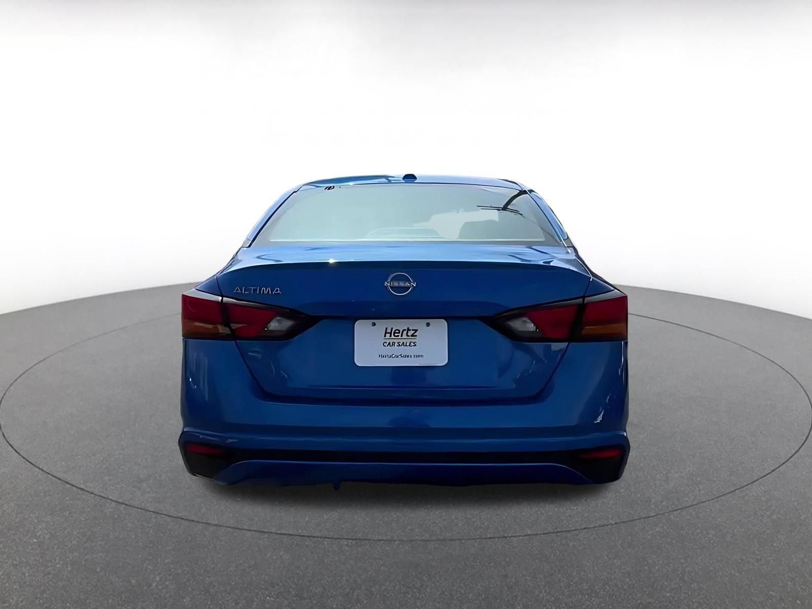 Thumbnail: 2025 Nissan Altima - 12