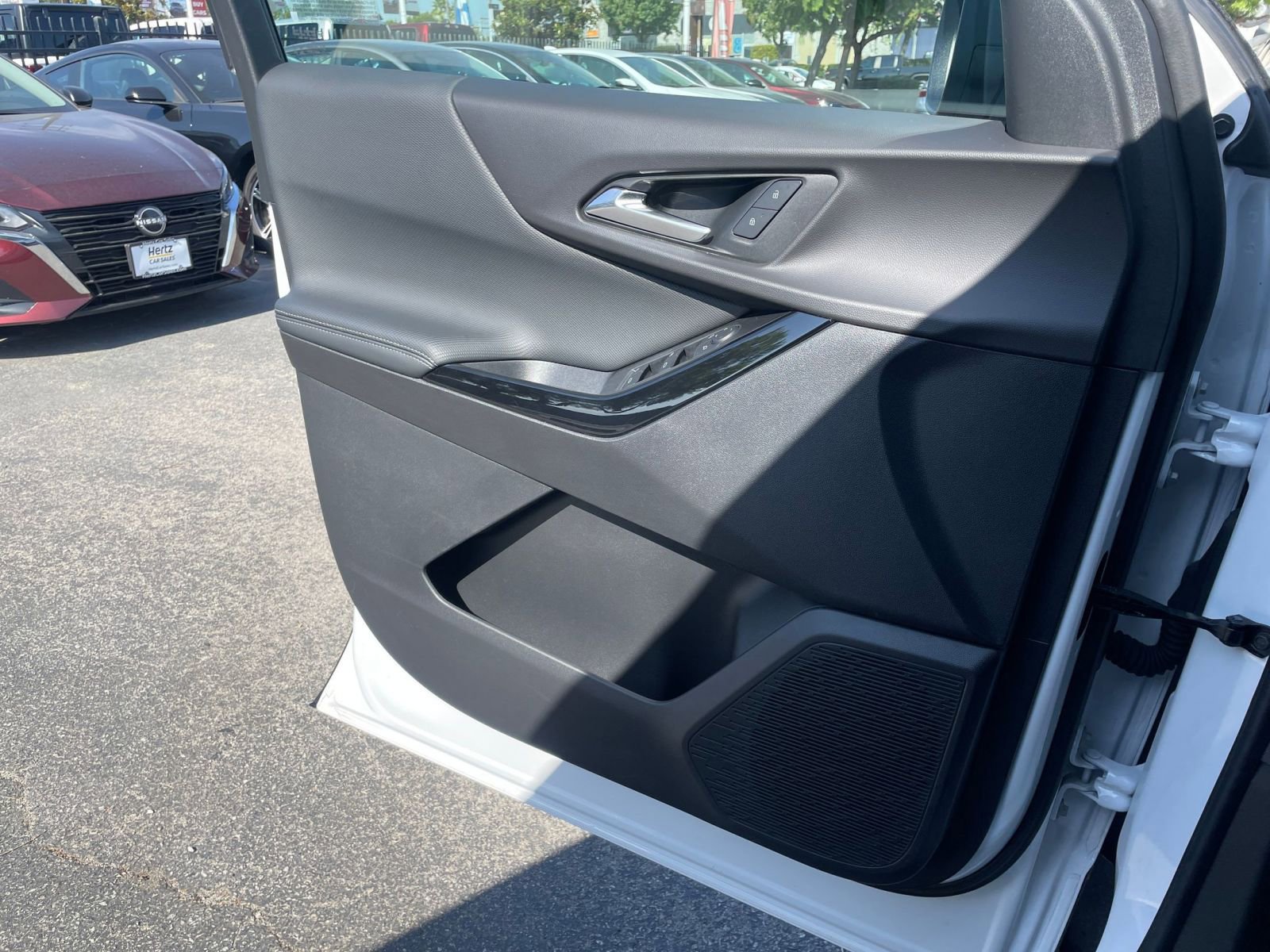 Thumbnail: 2025 Chevrolet Equinox - 20