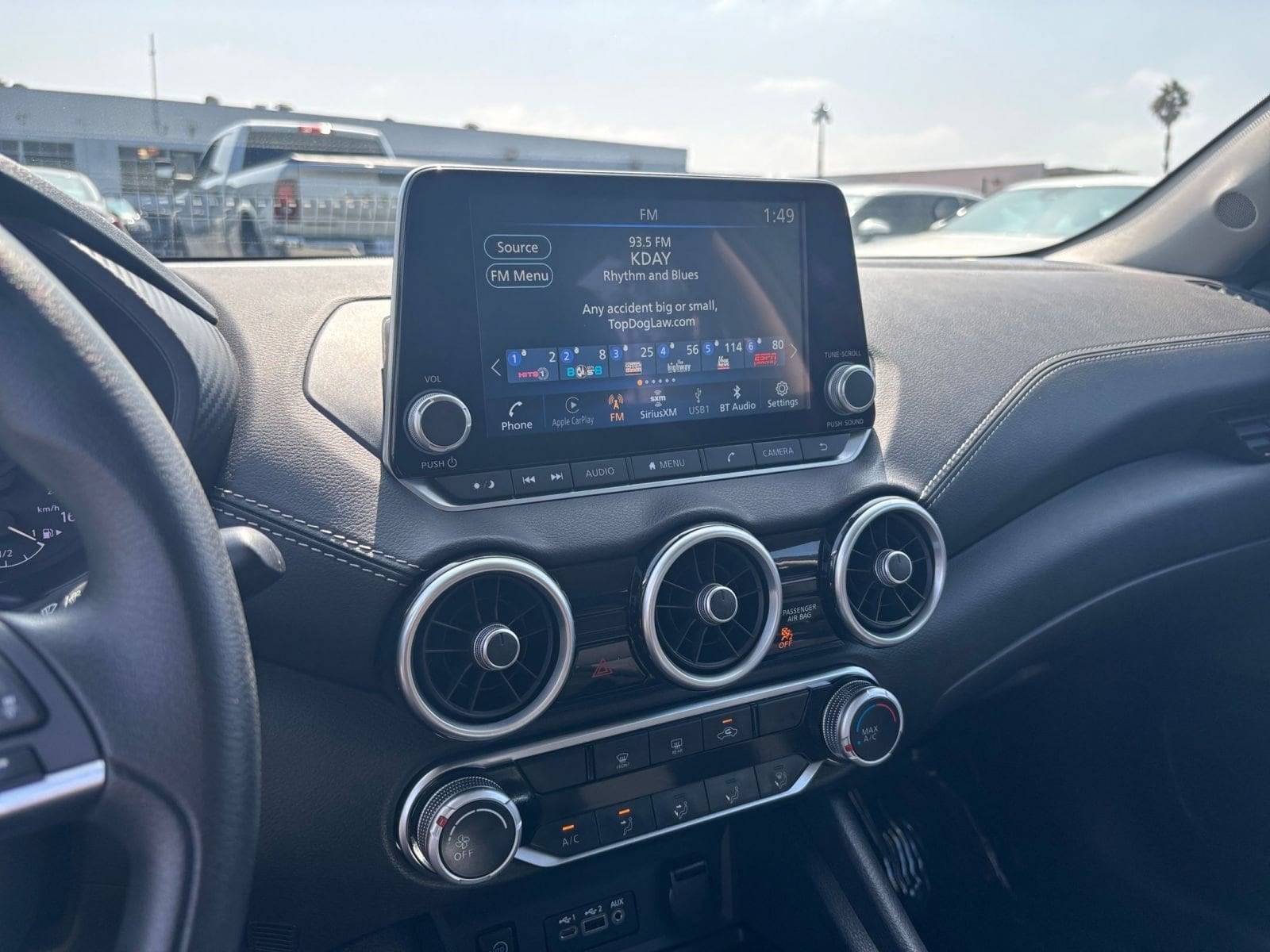 2025 Nissan Sentra SV - Photo 19