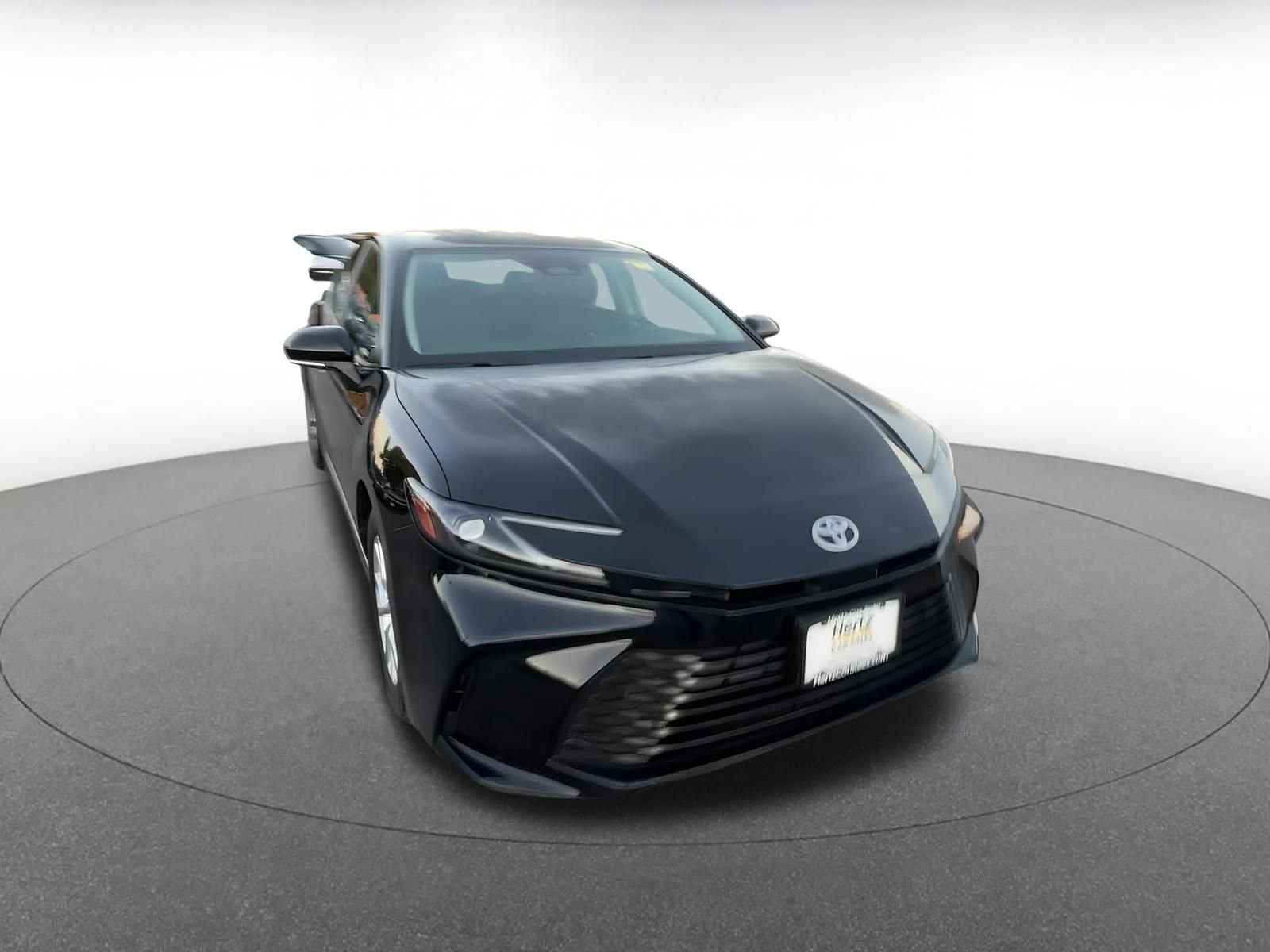 Thumbnail: 2025 Toyota Camry - 3