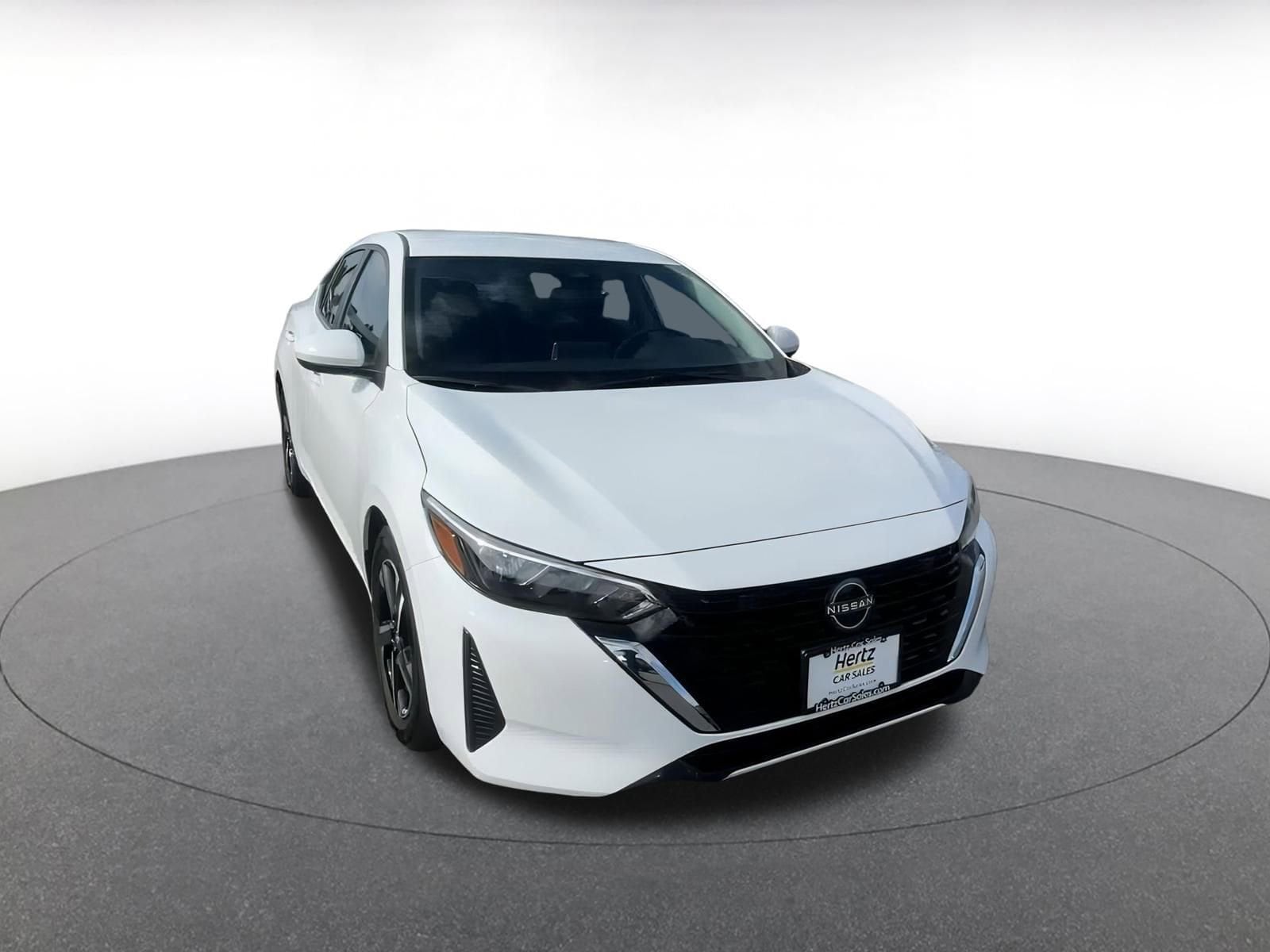 Thumbnail: 2025 Nissan Sentra - 3