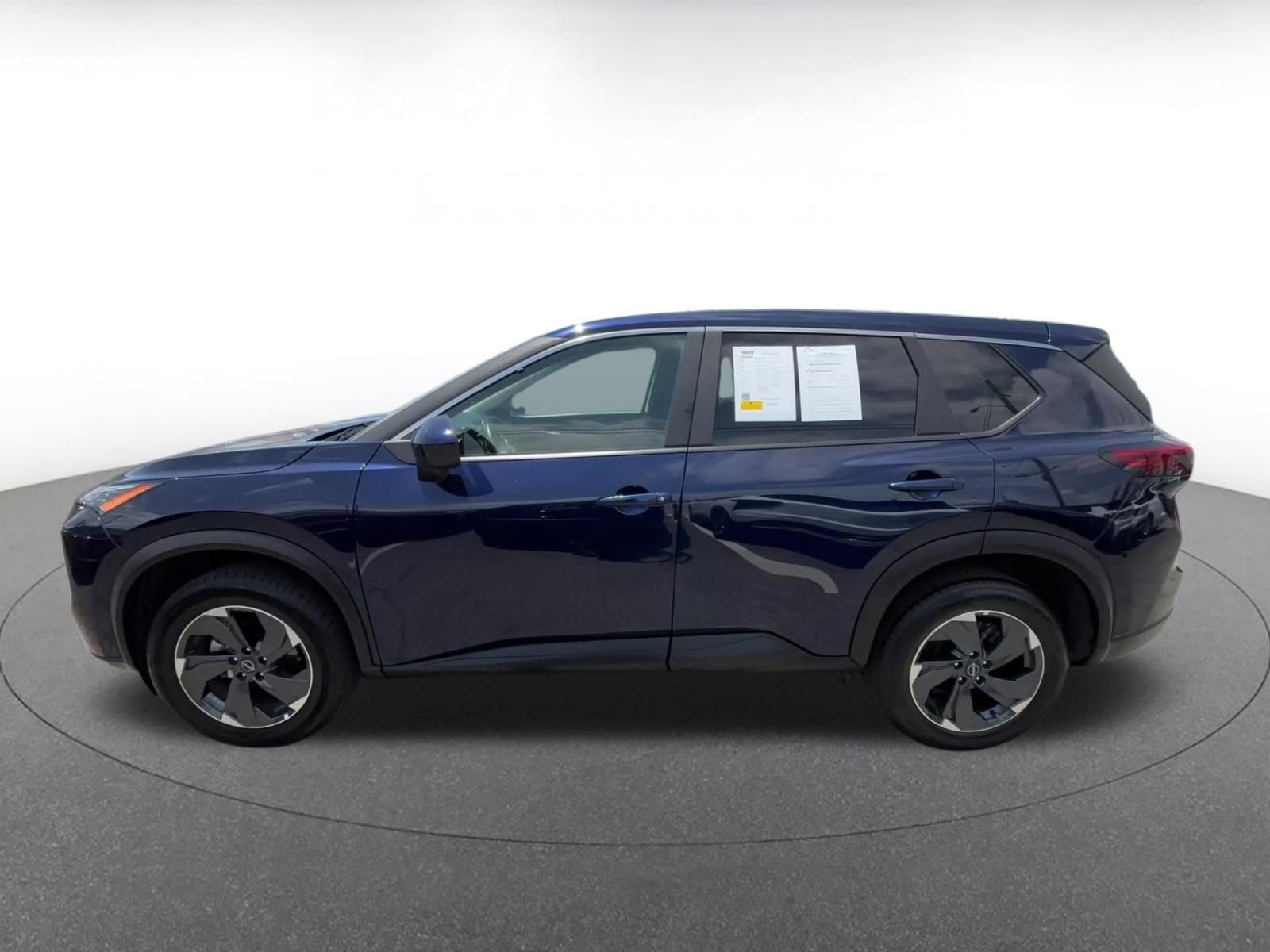 Thumbnail: 2025 Nissan Rogue - 9