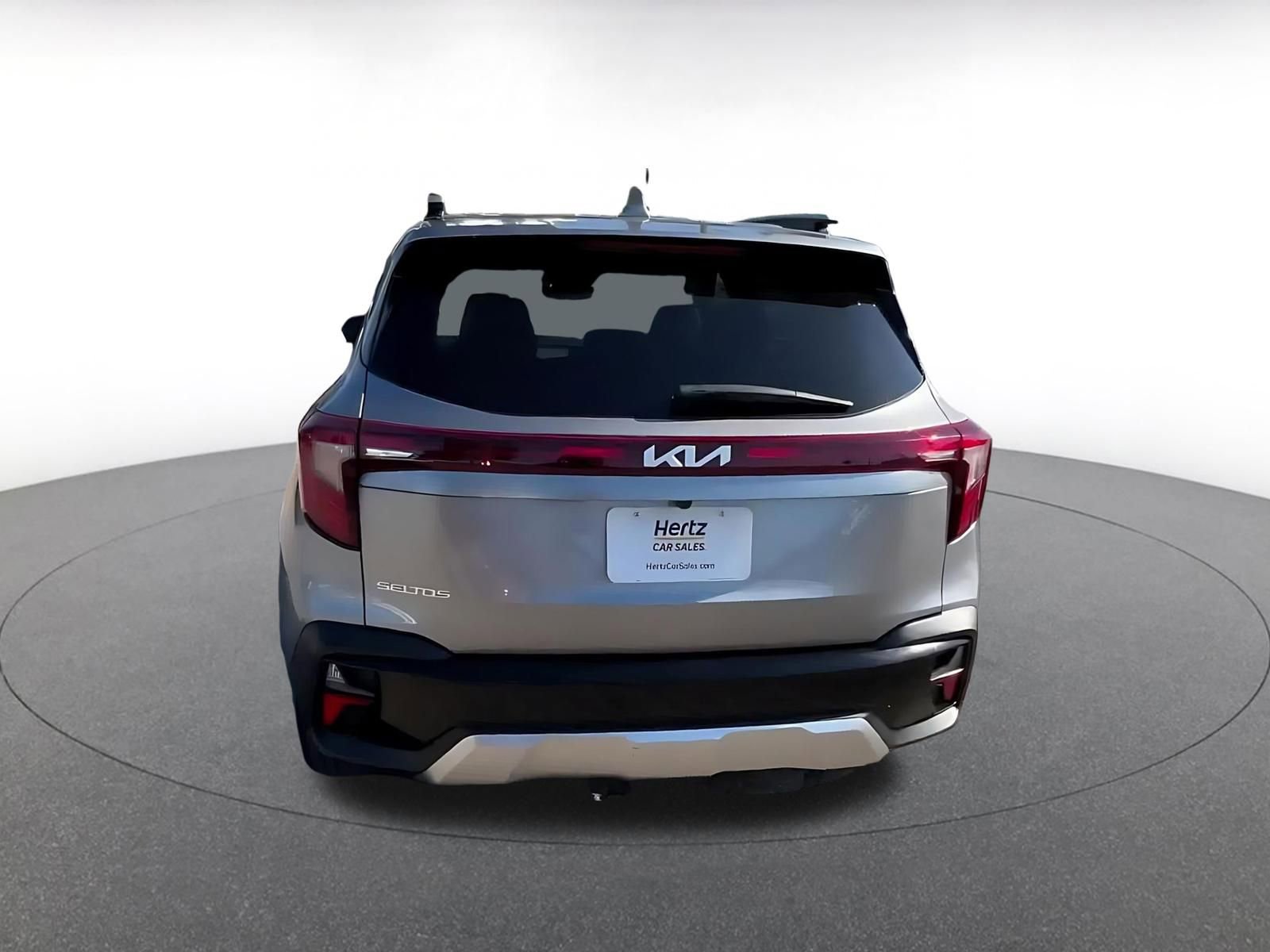 Thumbnail: 2025 Kia Seltos - 12