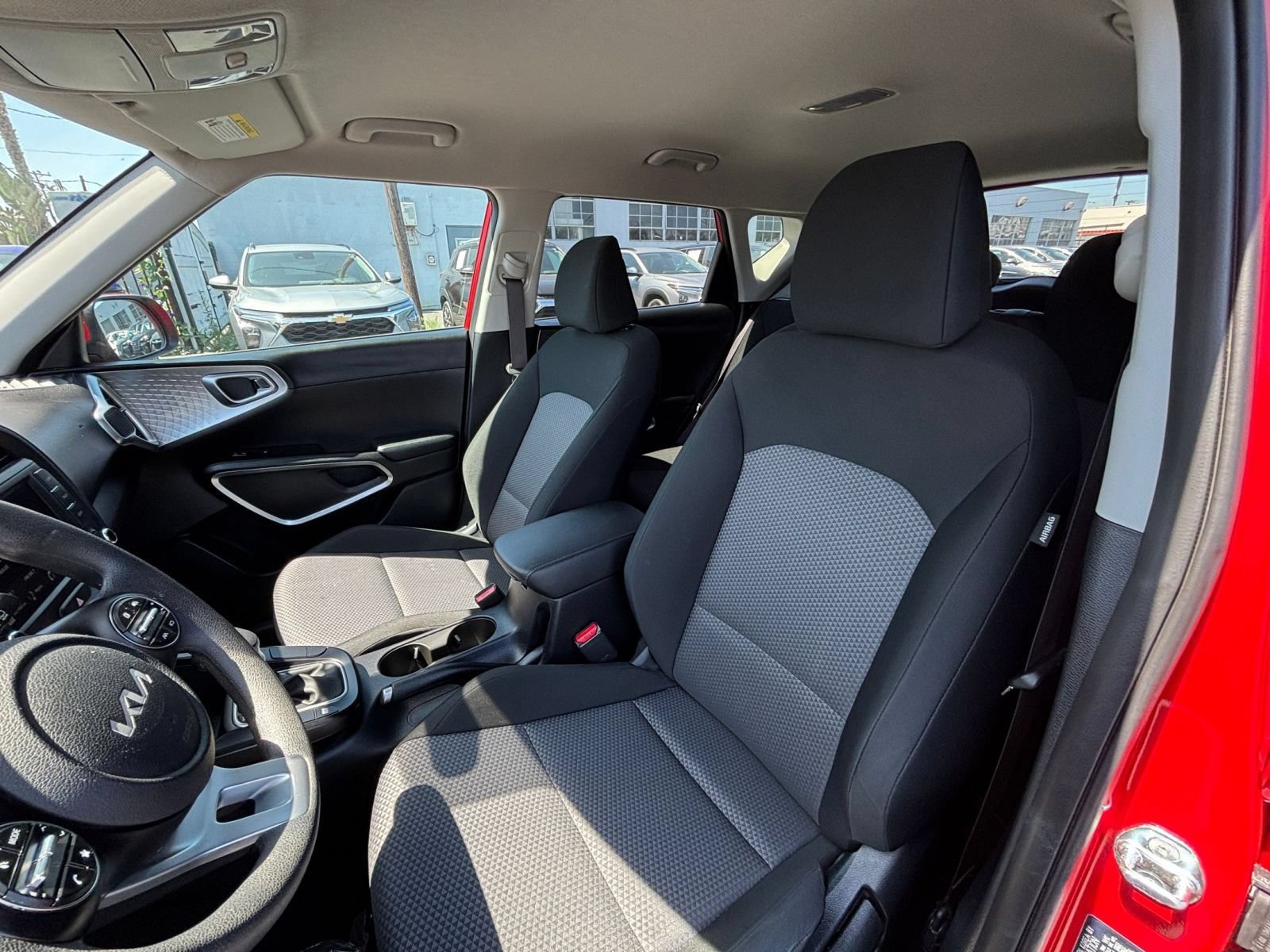 Thumbnail: 2025 Kia Soul - 27