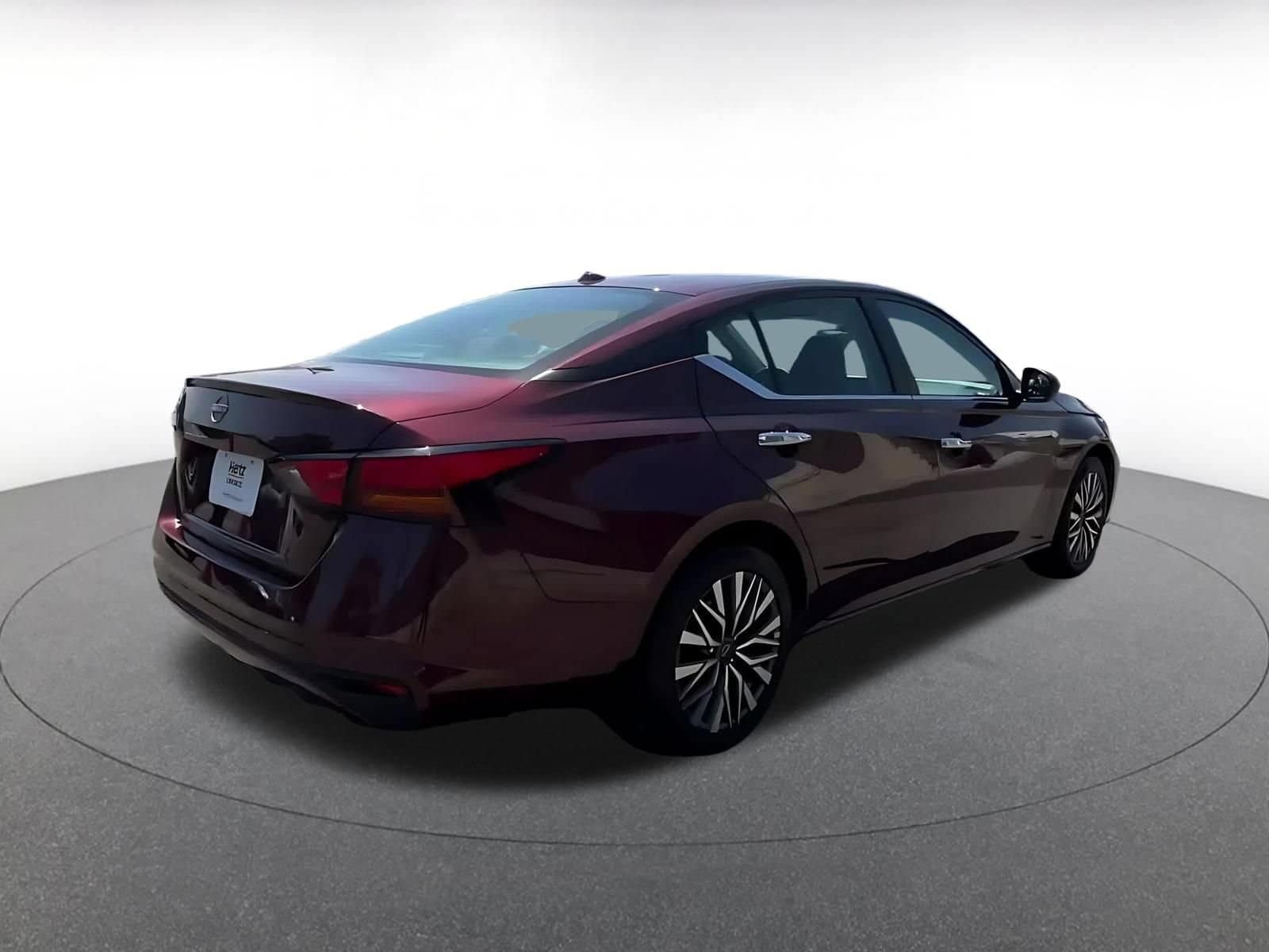 Thumbnail: 2025 Nissan Altima - 12