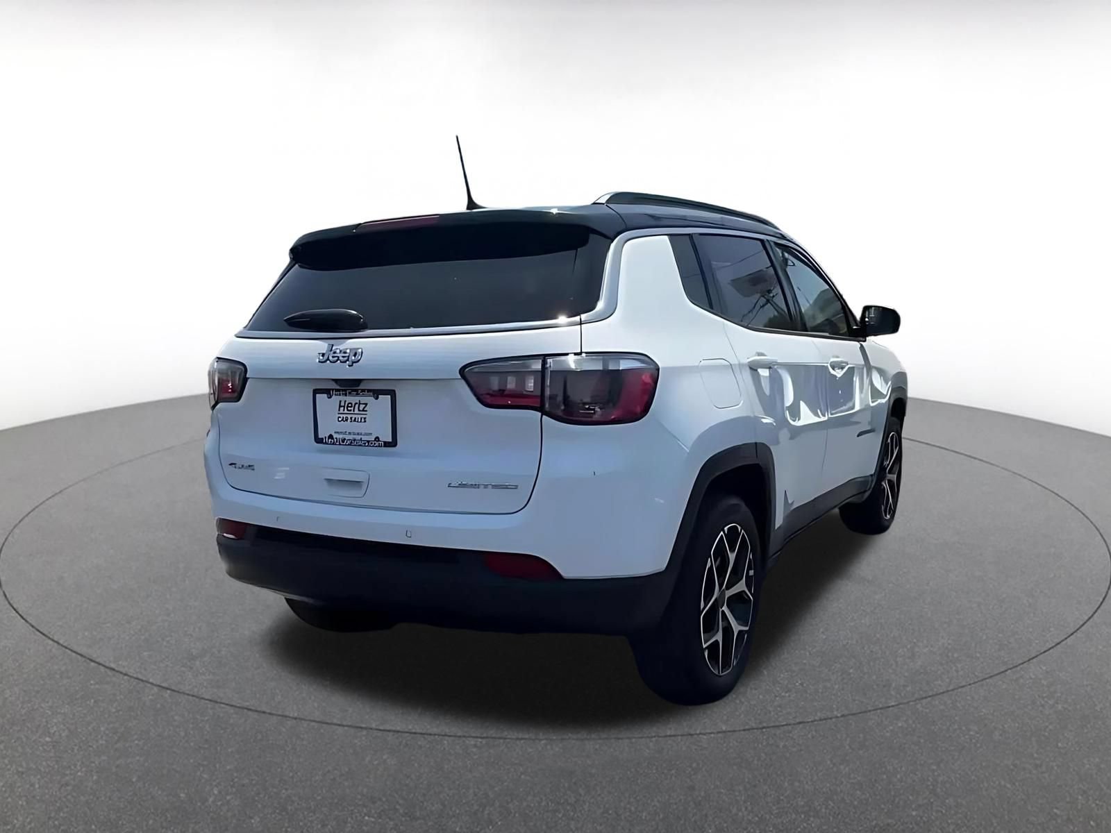 Thumbnail: 2025 Jeep Compass - 14