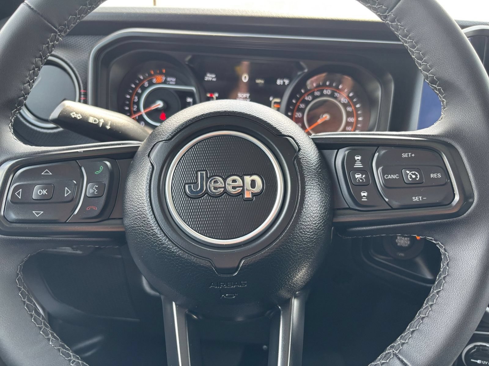 Thumbnail: 2025 Jeep Wrangler - 28